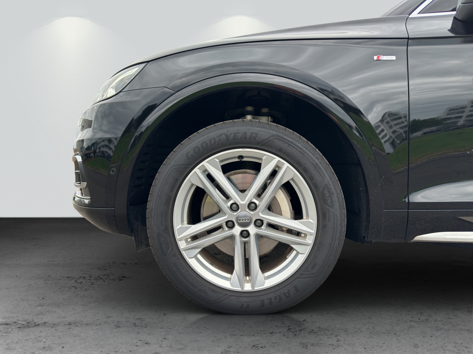 AUDI Q5 2.0 TDI sport quattro S-tronic-image-10