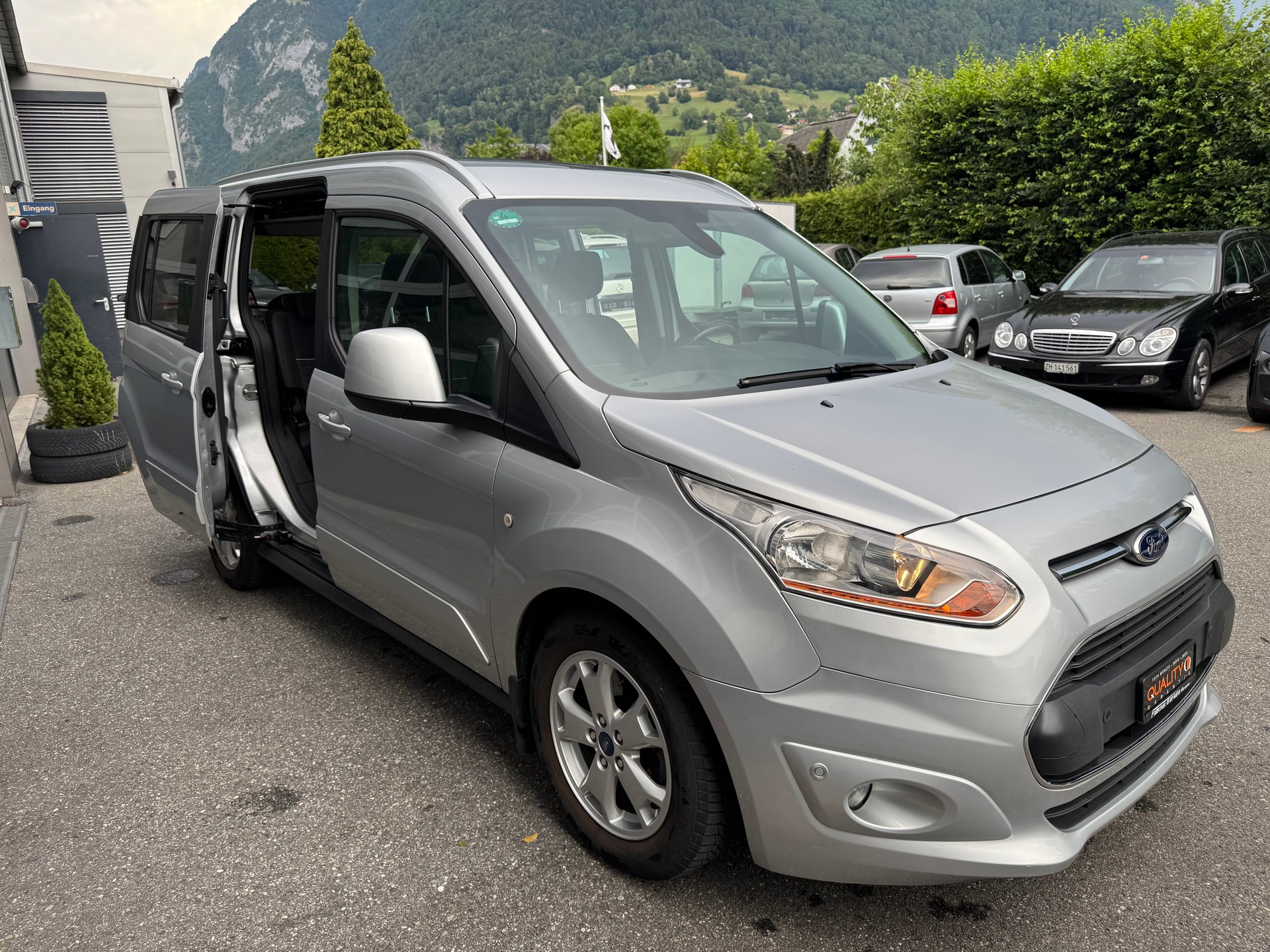 FORD Ford Tourneo Connect-image-11