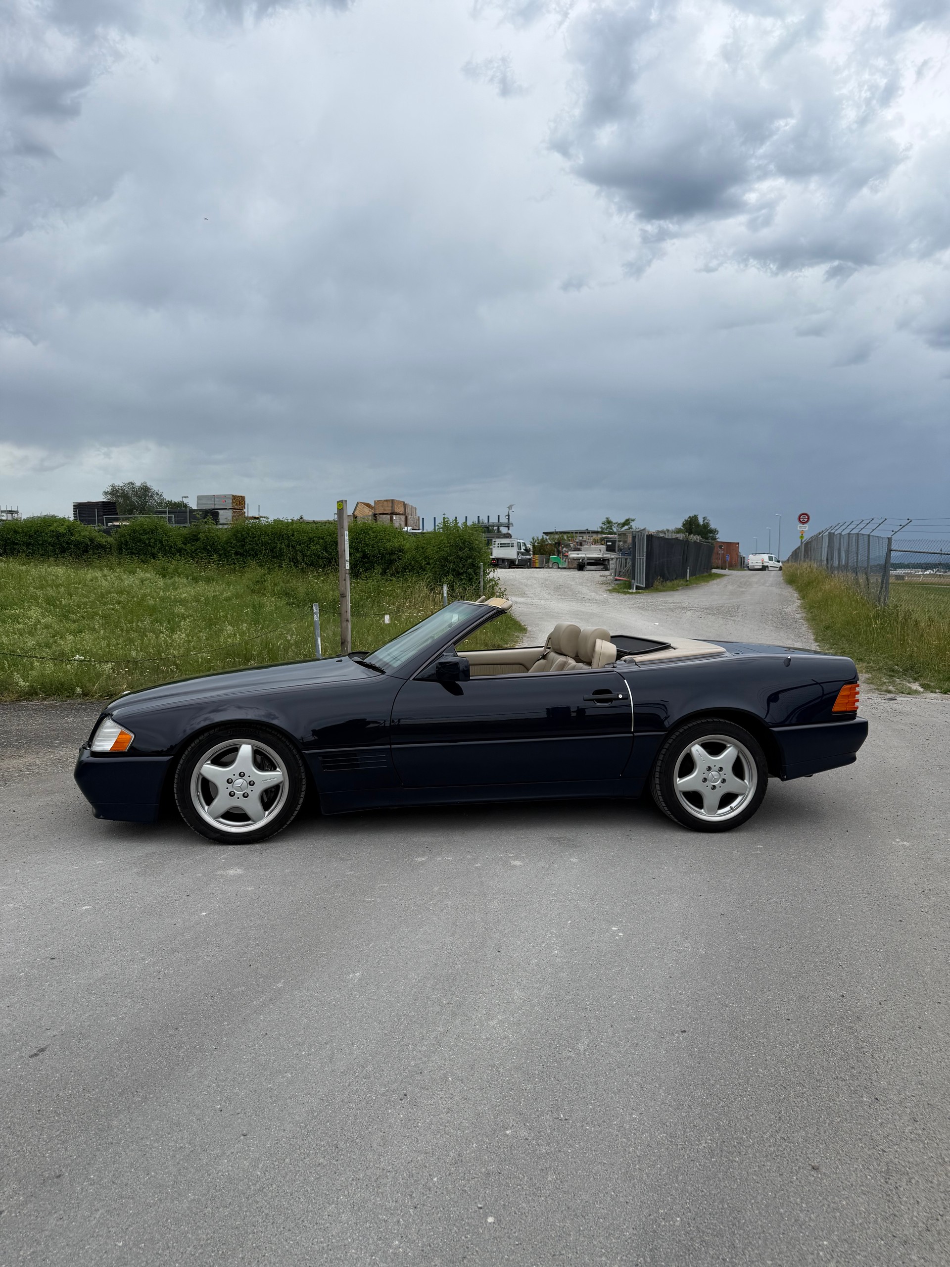 MERCEDES-BENZ SL 500 Edition Automatic-image-3