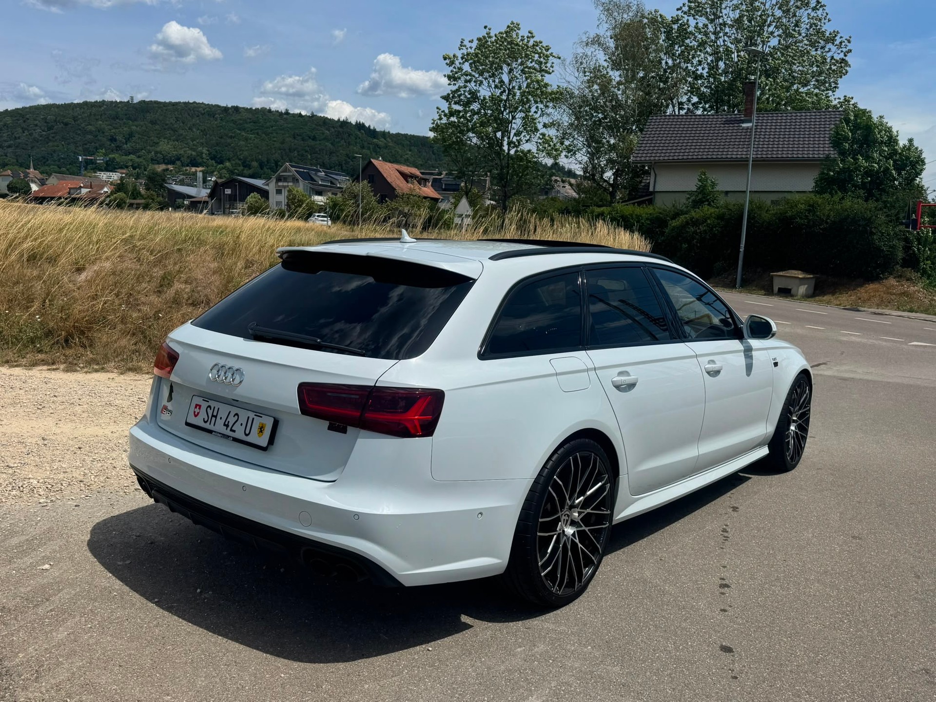 AUDI S6 Avant 4.0 TFSI V8 quattro S-tronic-image-6