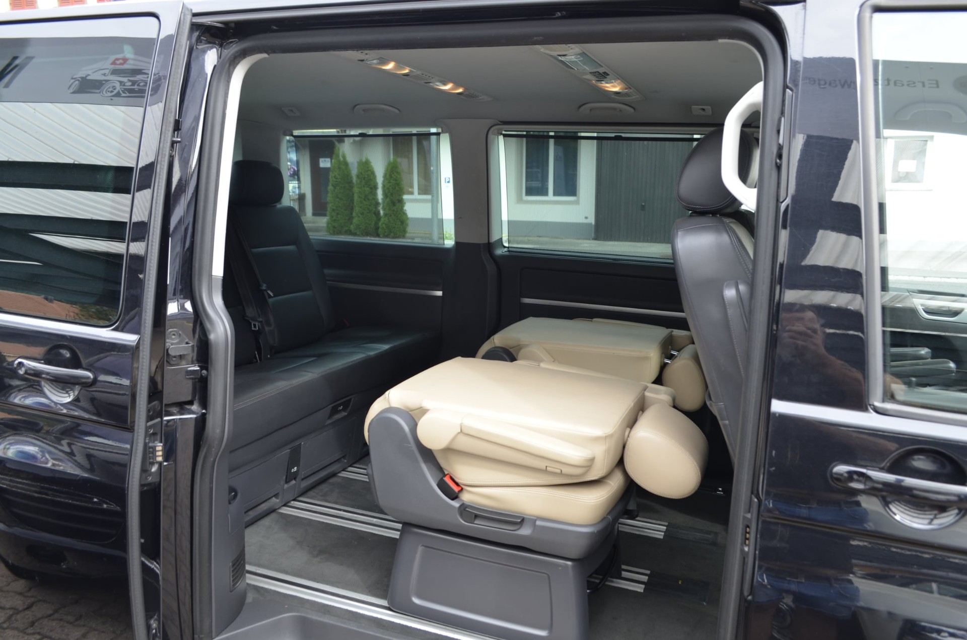 VW Caravelle-image-6