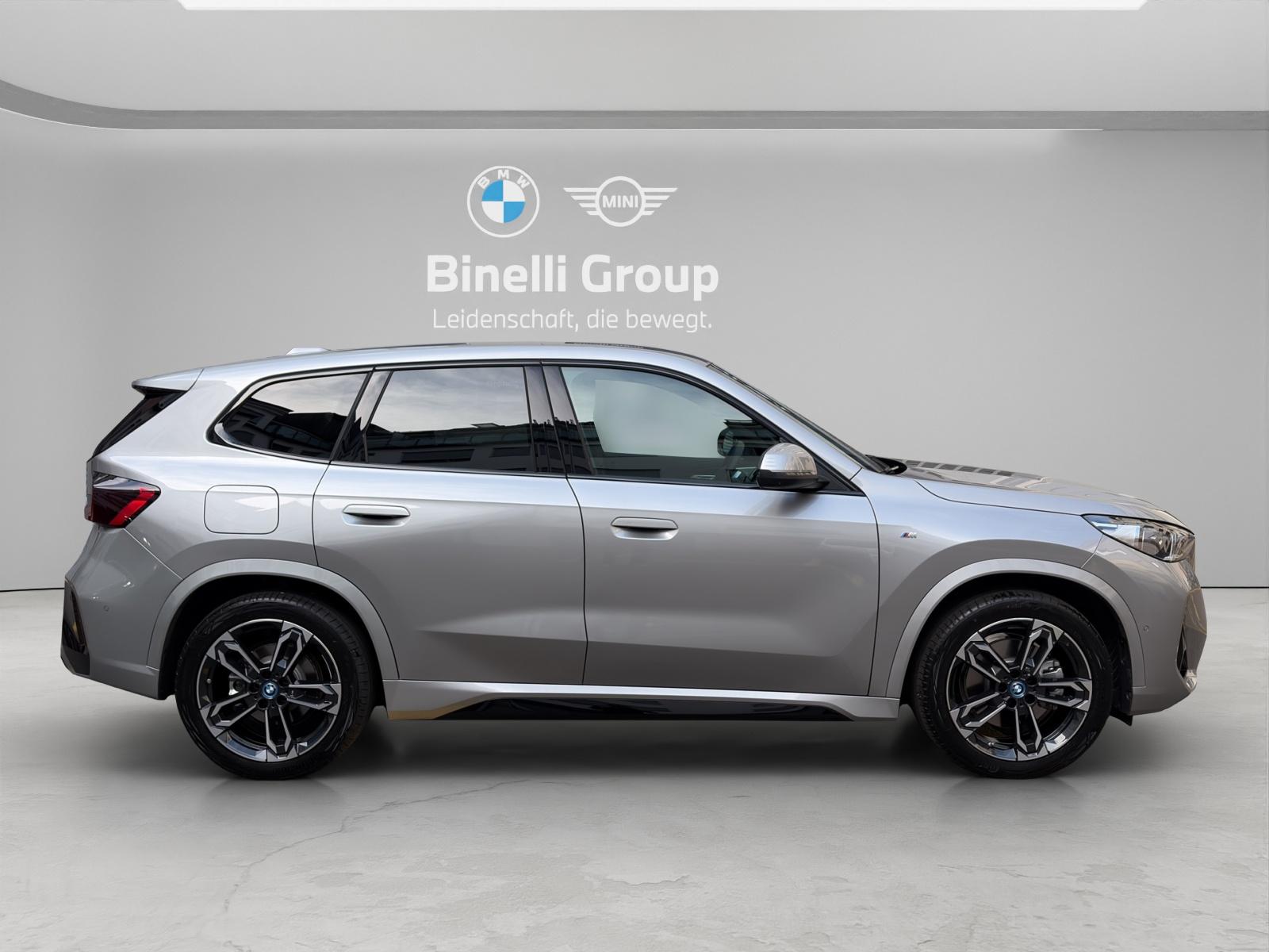 BMW iX1 30 xDrive M-SportPaket-image-6