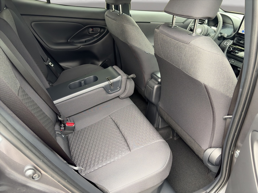 TOYOTA Yaris Cross 1.5 Trend e-CVT-image-9