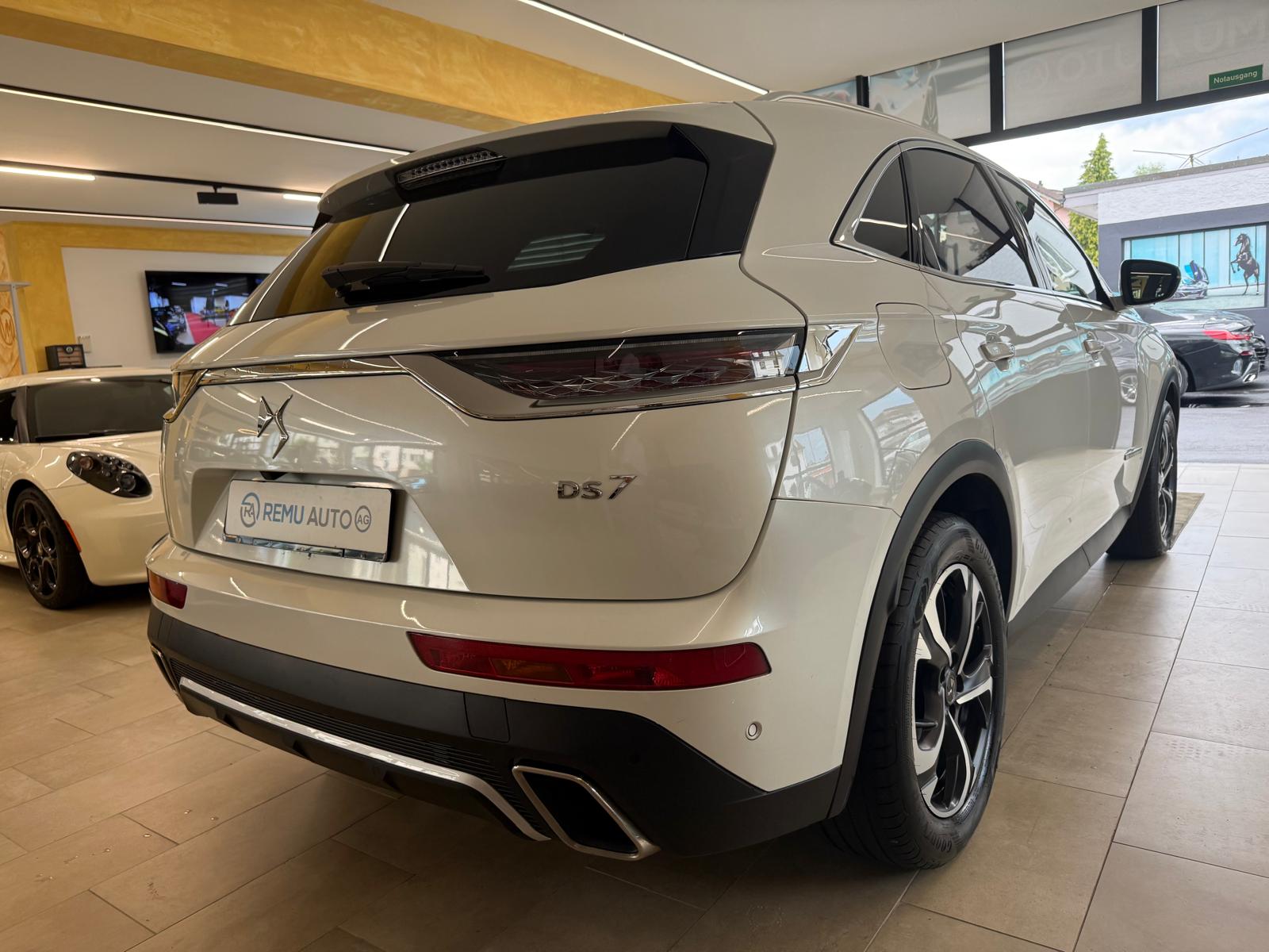 DS AUTOMOBILES DS 7 Crossback 1.6 THP SO Chic-showroom-element-2