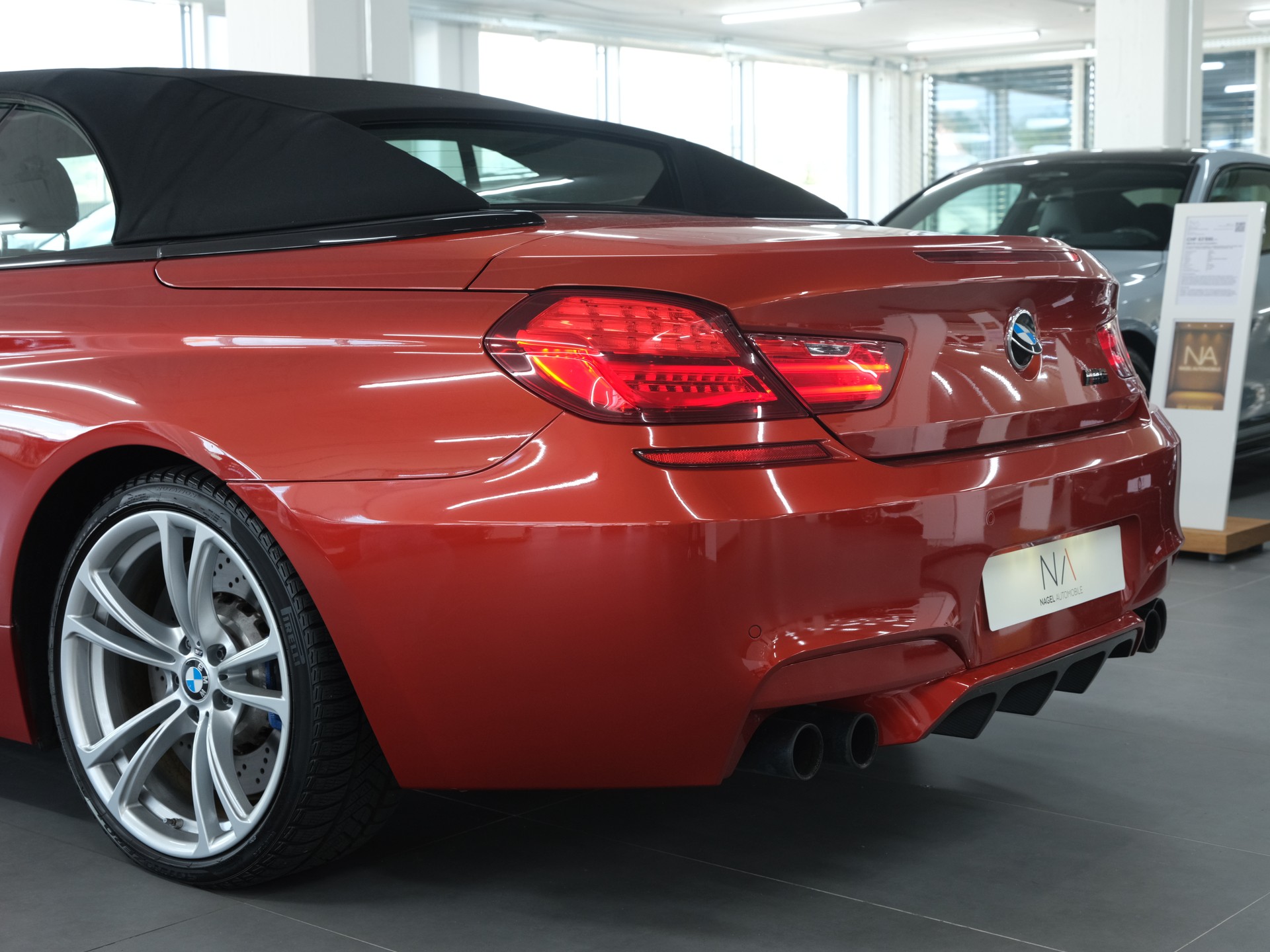 BMW M6 Cabrio Drivelogic *Head Up Display* *M Performance*-showroom-element-3