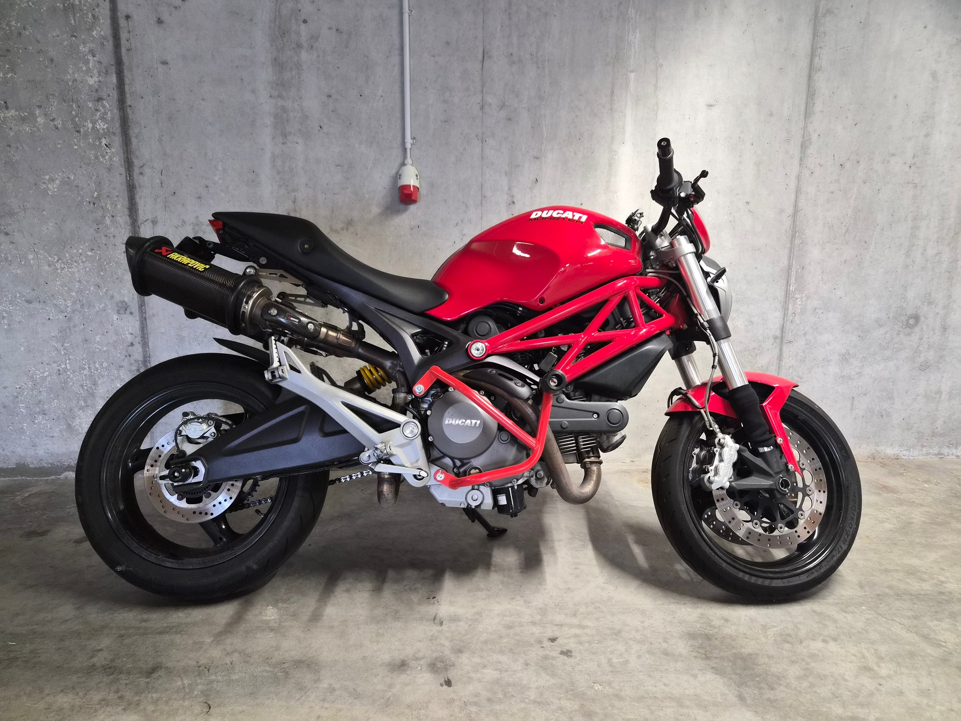 DUCATI ABS-image-0