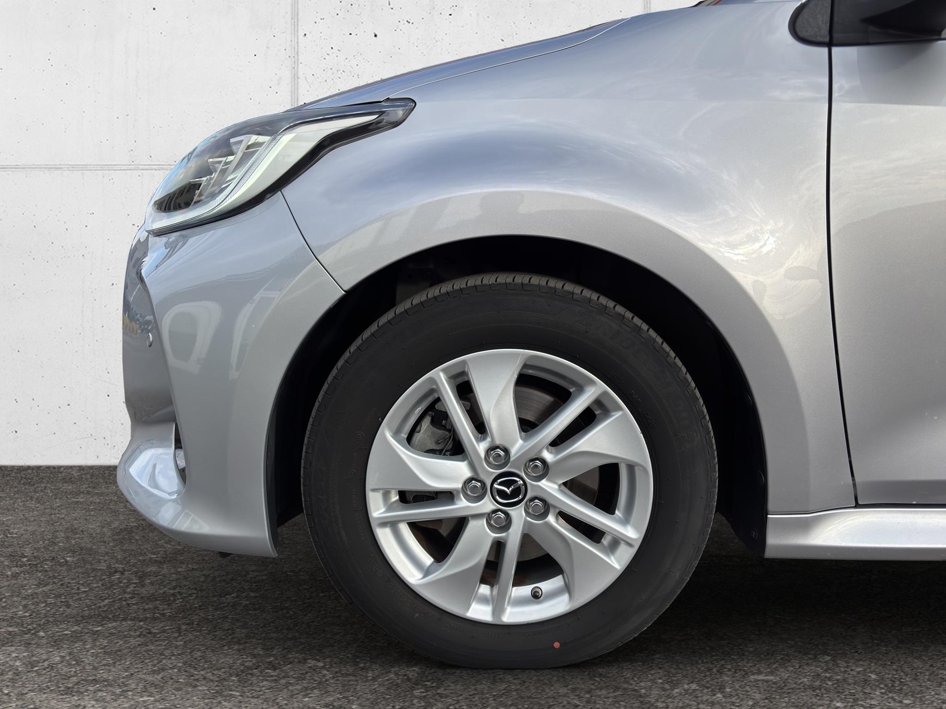 MAZDA 2 1.5 Hybrid Agile-image-18