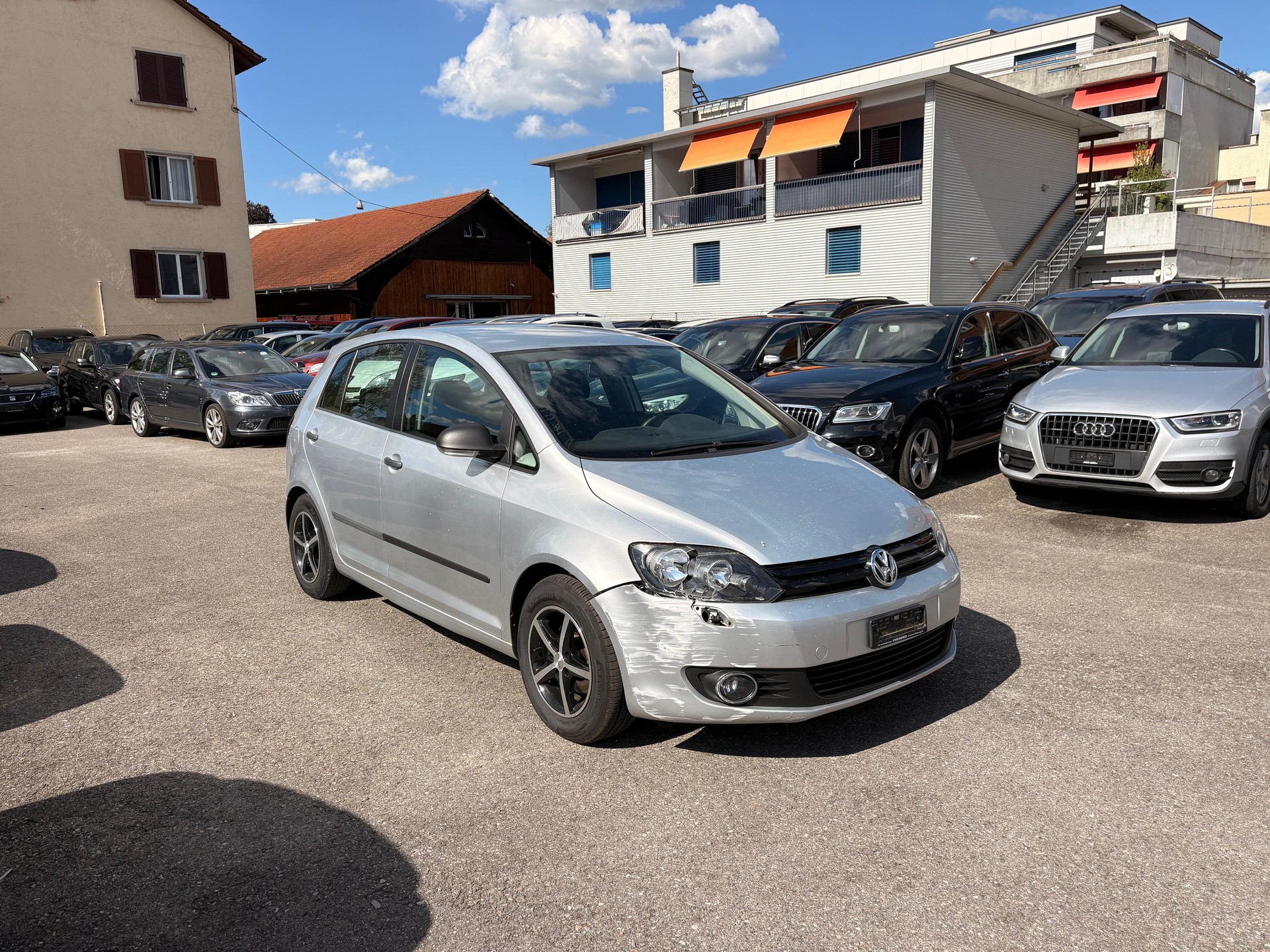 VW Golf Plus 1.2 TSI BlueMotion Technology Team-image-1