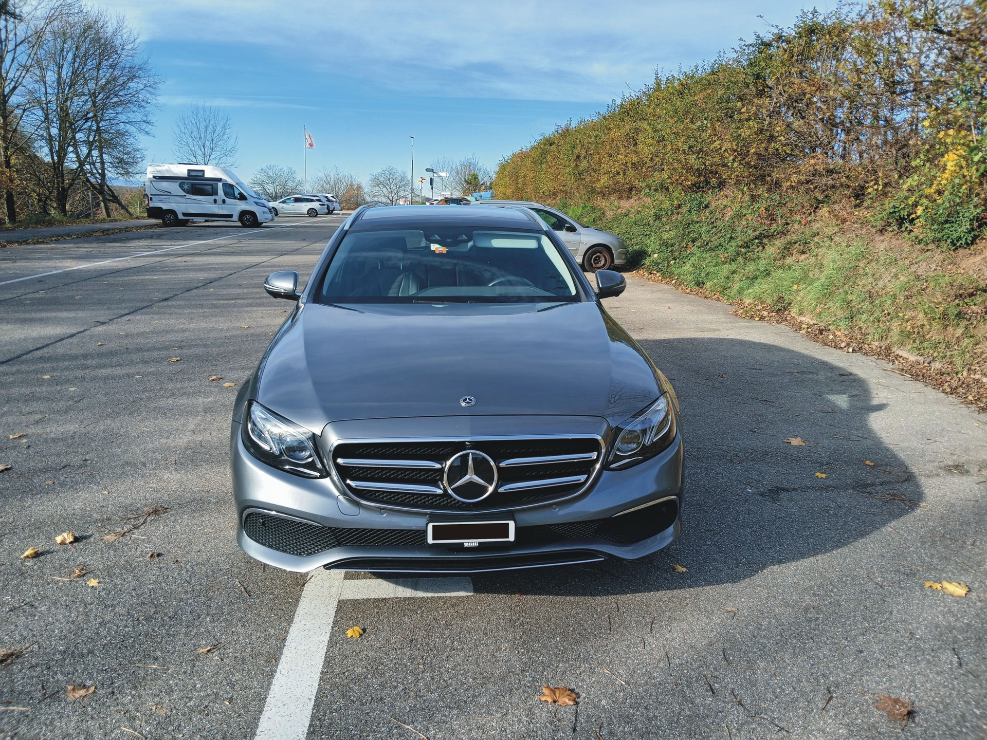 MERCEDES-BENZ E 200 Avantgarde 9G-Tronic-image-1
