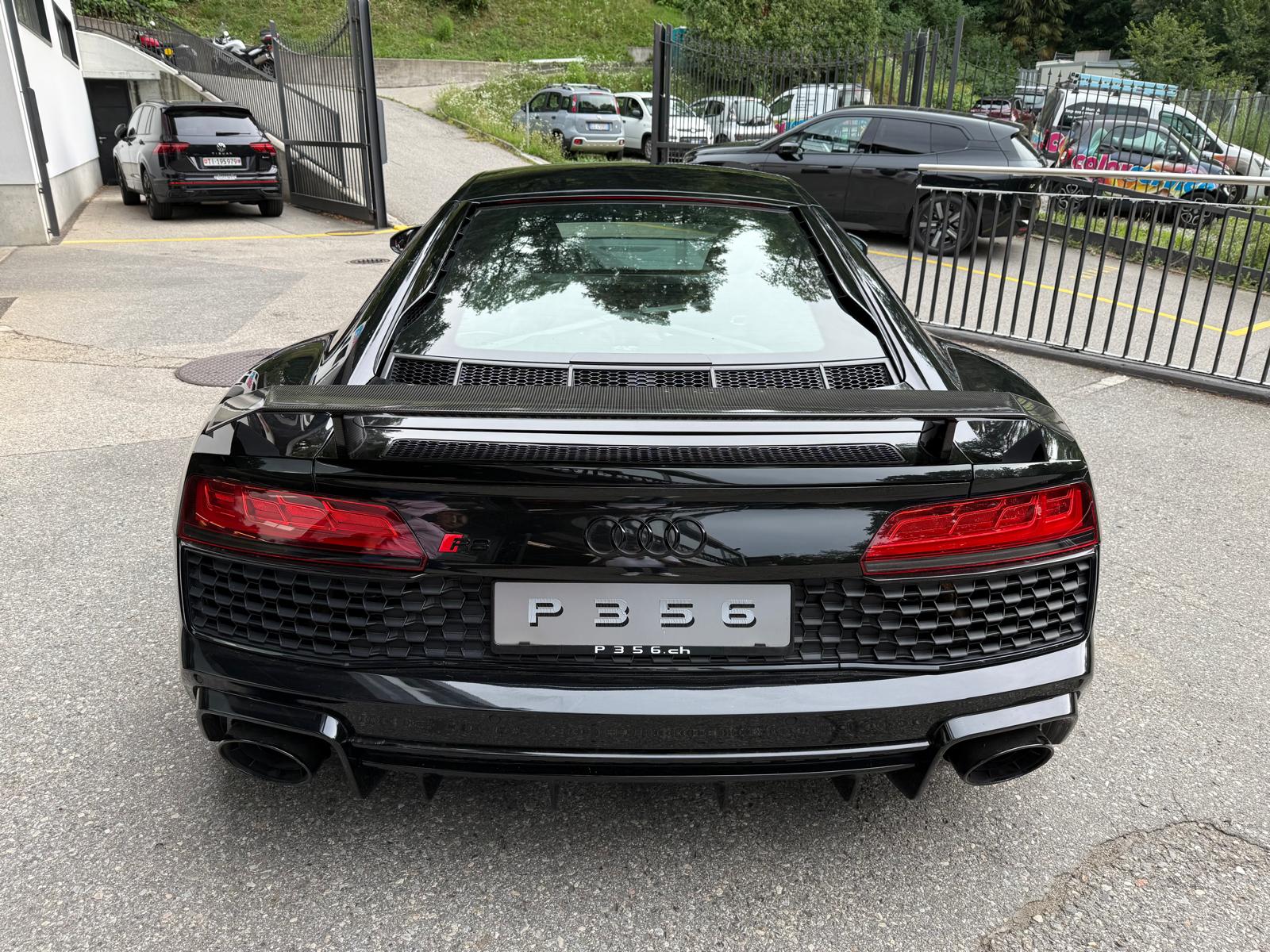 AUDI R8 Coupé performance S-Tronic-image-6