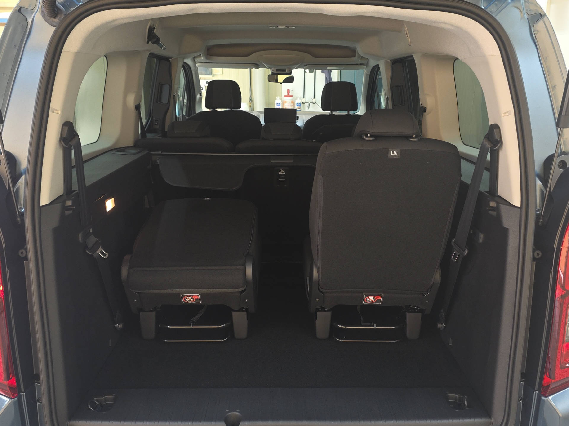 OPEL Combo XL 1.5 D GS S/S-image-13