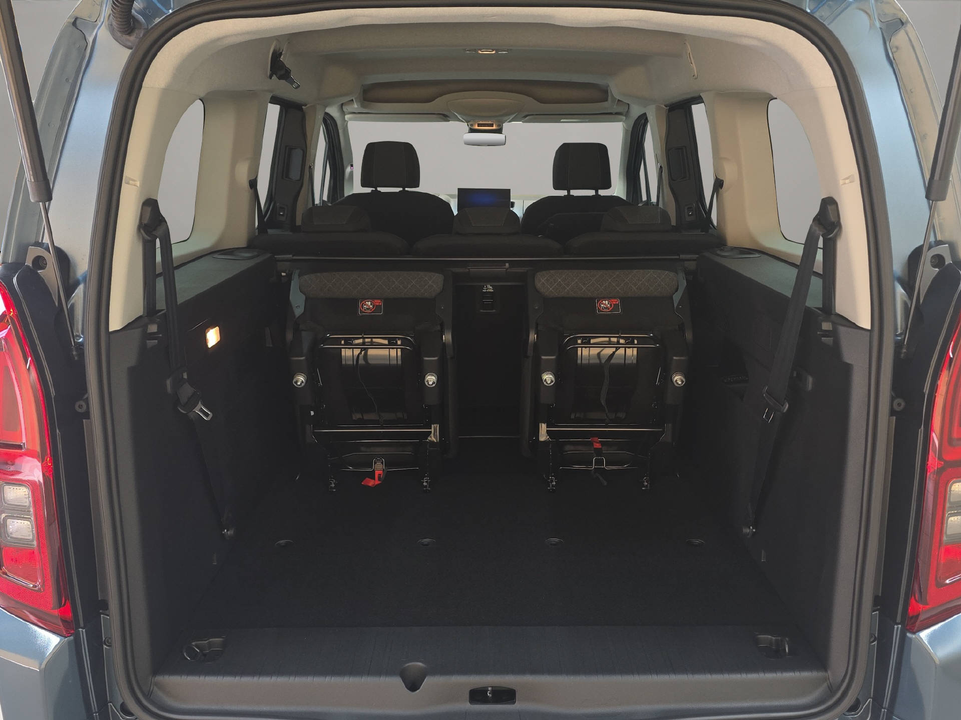 OPEL Combo XL 1.5 D GS S/S-image-11