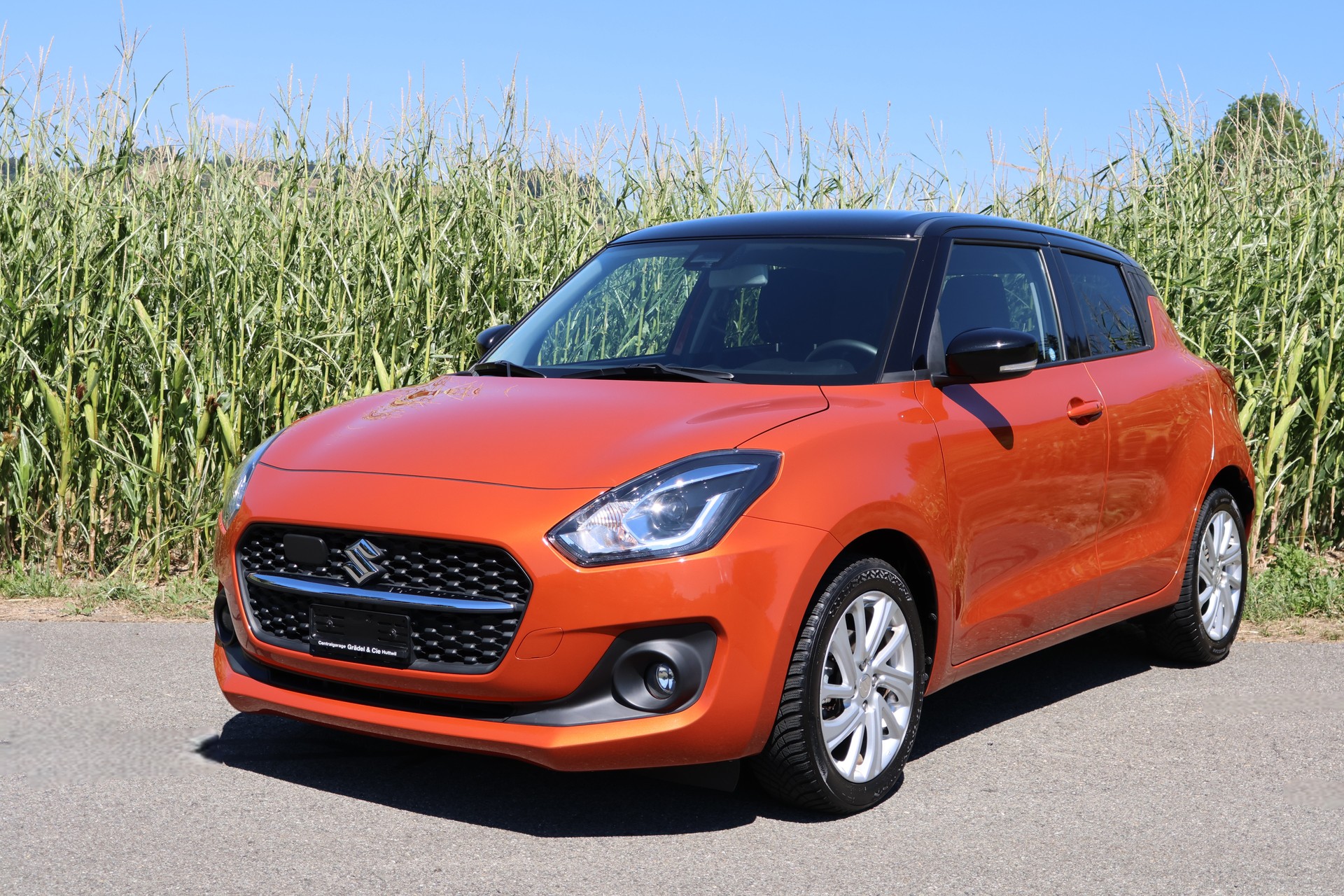 SUZUKI Swift 1.2i Compact Top Hybrid CVT