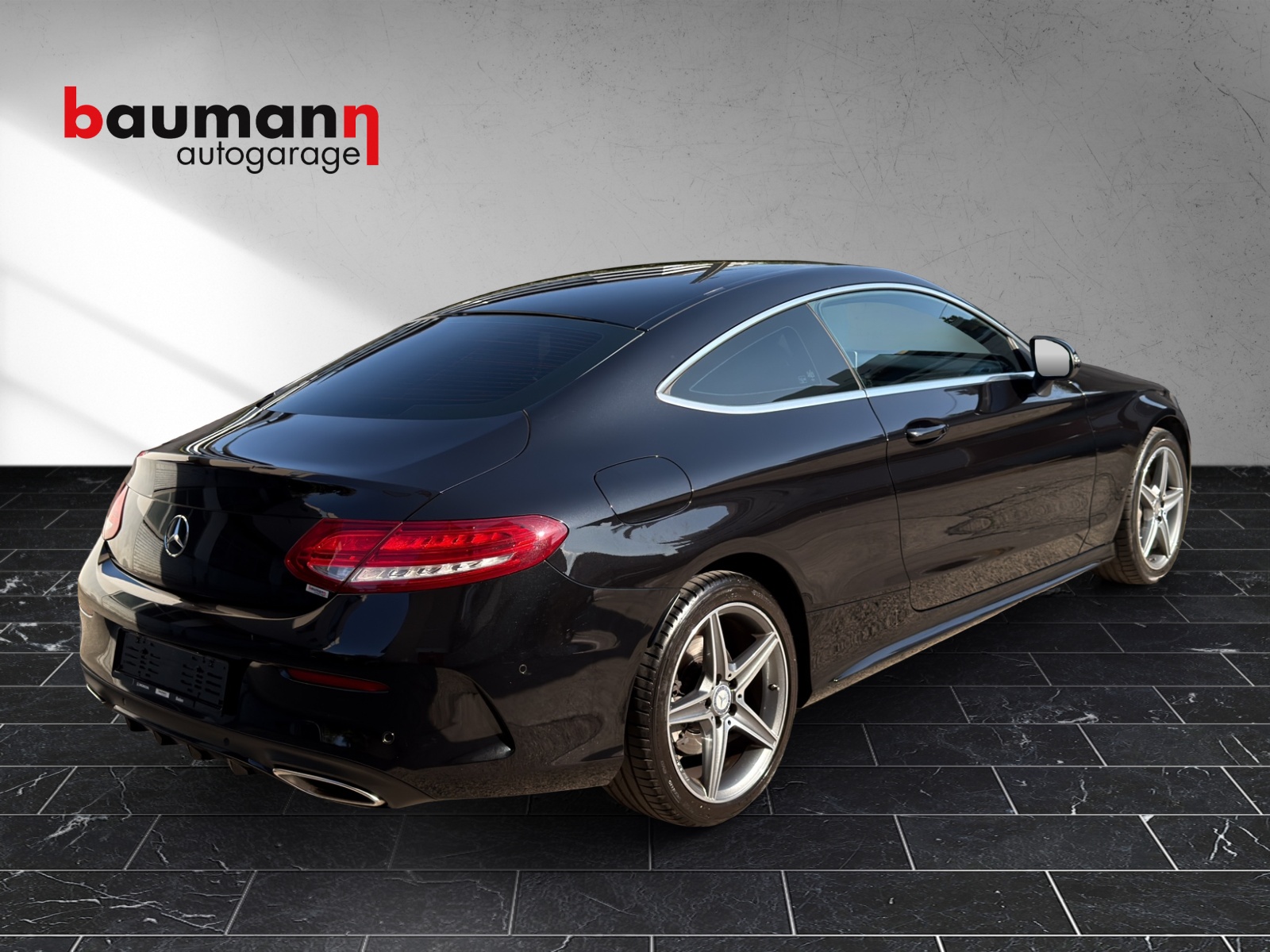 MERCEDES-BENZ C 250 AMG Line Coupé 7G-tronic-showroom-element-2