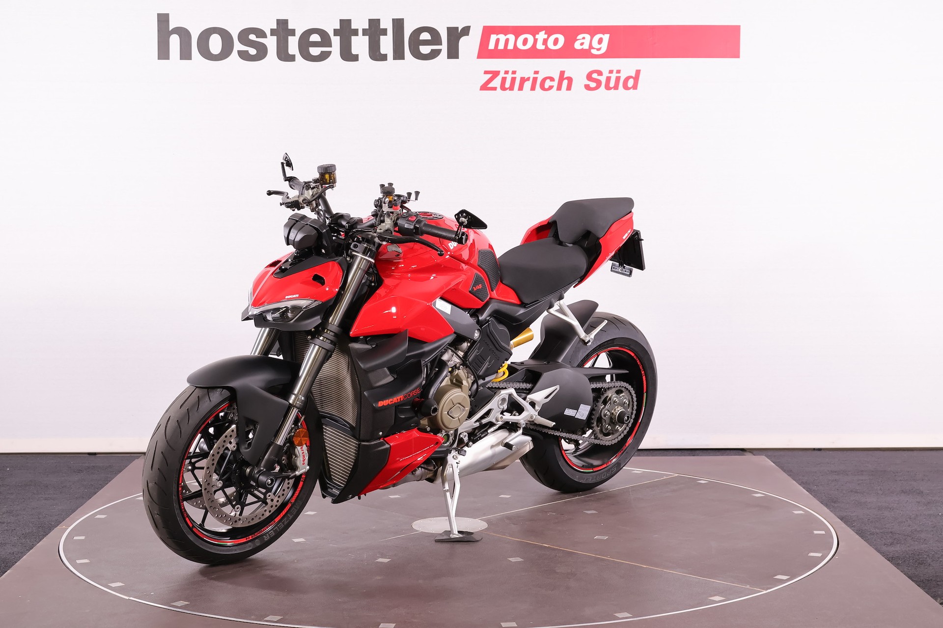 DUCATI Streetfighter V4-showroom-element-2
