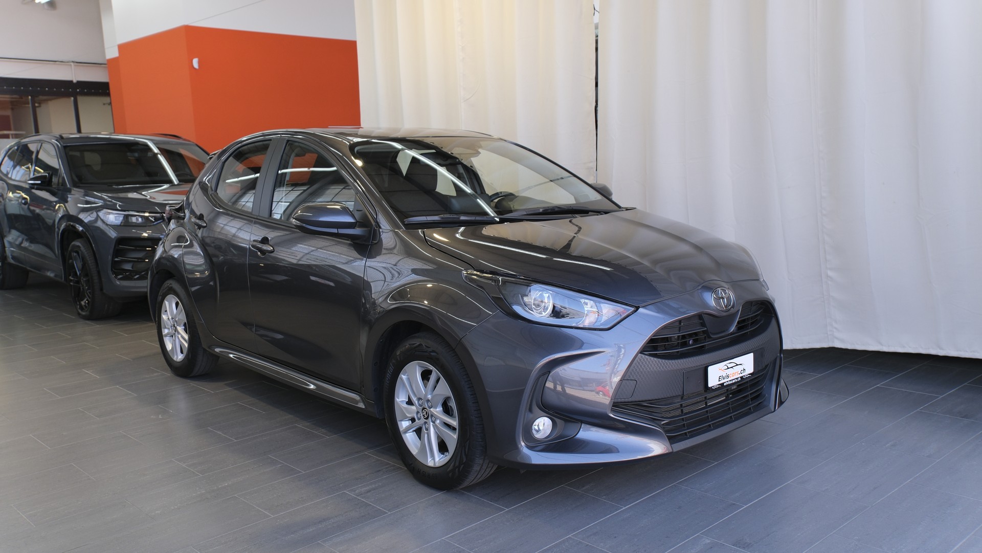 TOYOTA Yaris 1.5 Comfort e-CVT-image-27