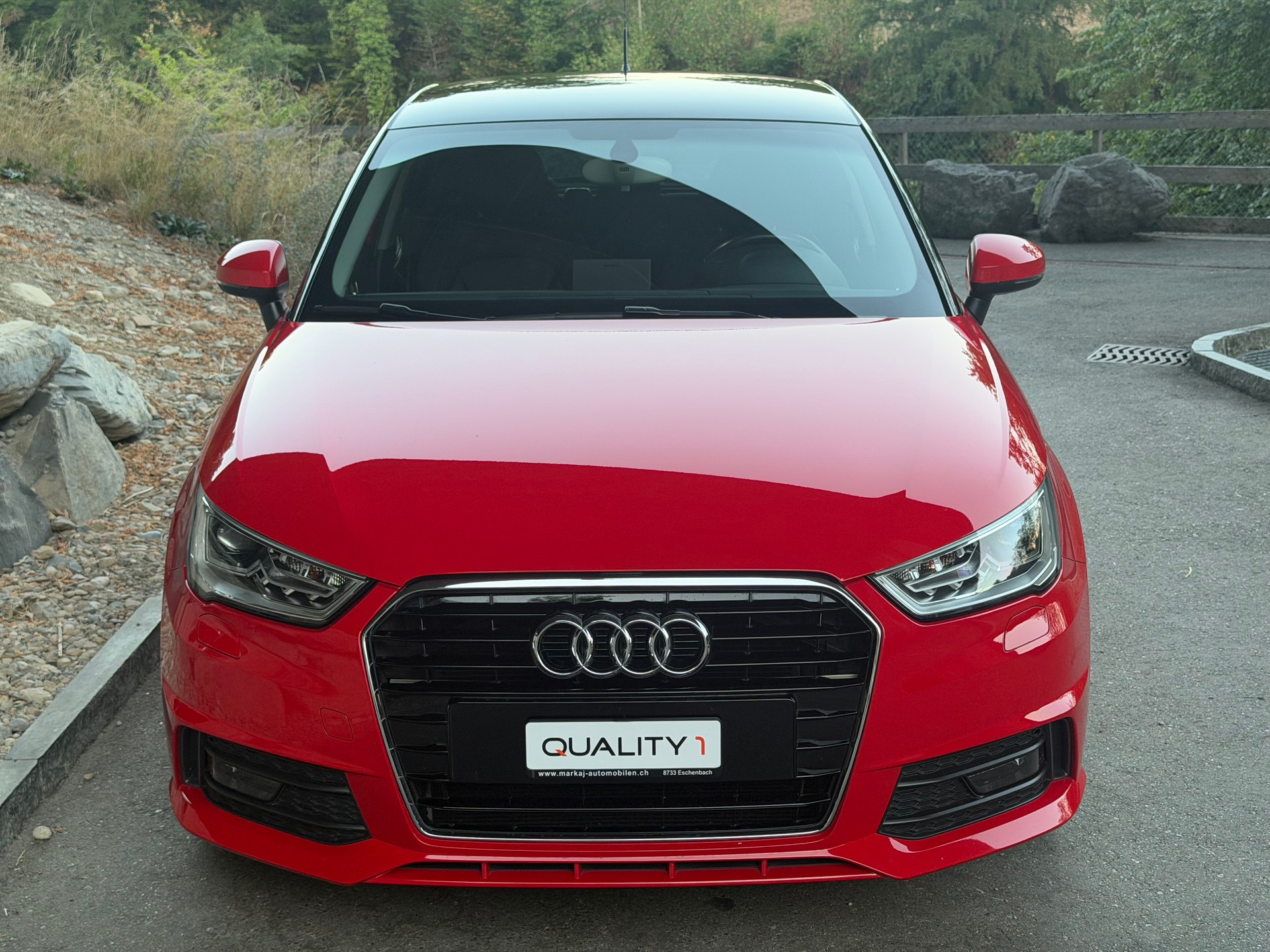 AUDI A1 Sportback 1.6 TDI S-Line S-tronic-image-1
