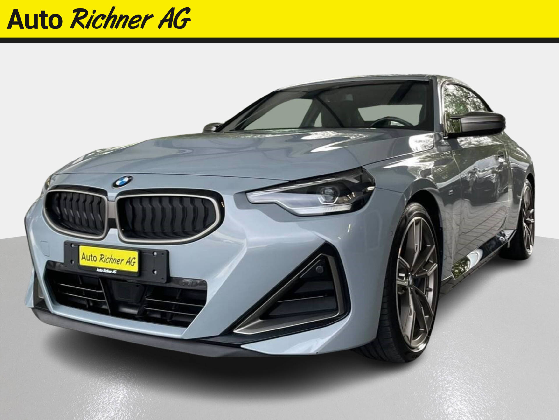 BMW M240i xDrive Coupé-showroom-element-1