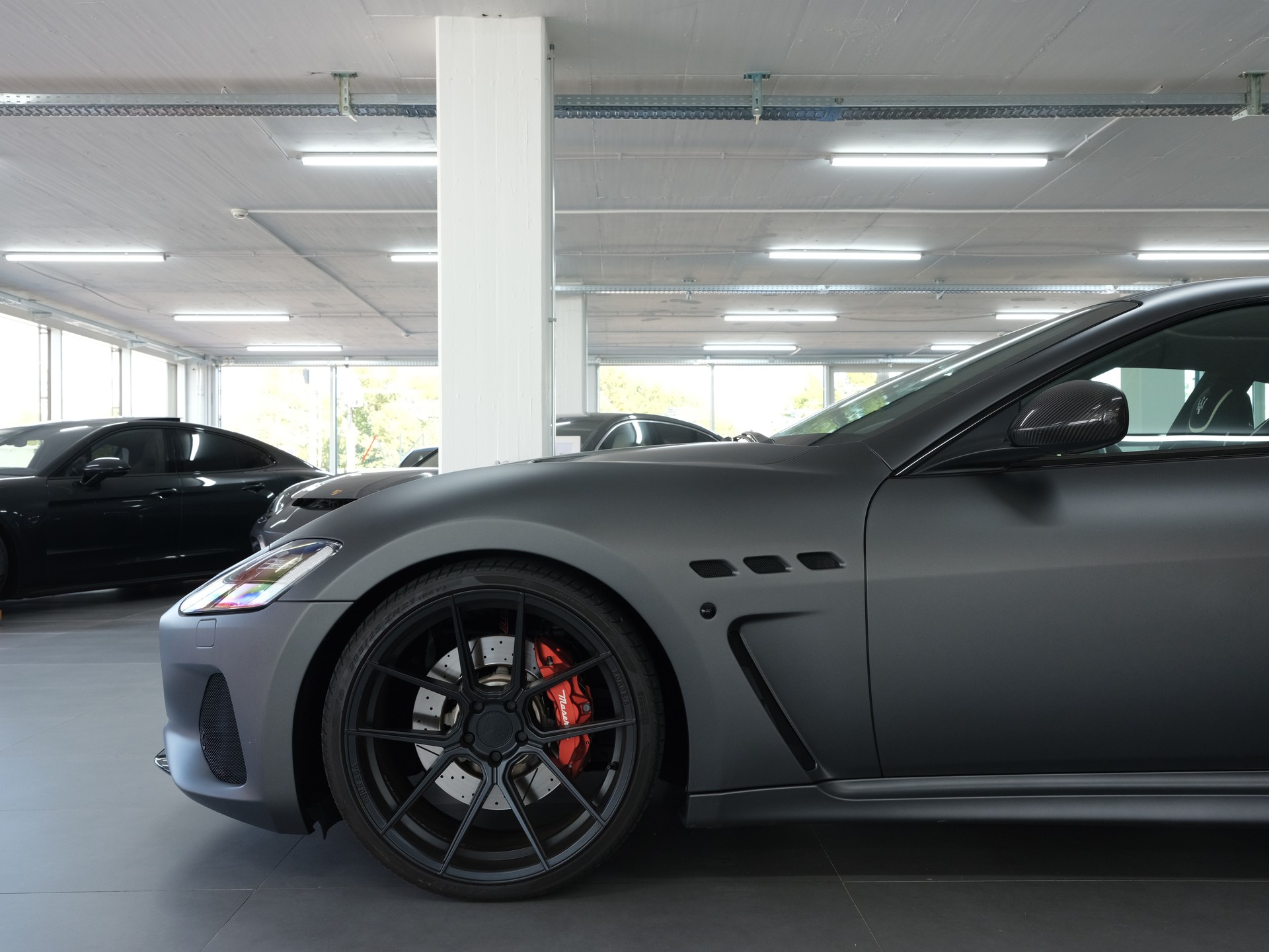 MASERATI GranTurismo MC Automatica *1. Hand* *Sportabgassanlage*-image-8