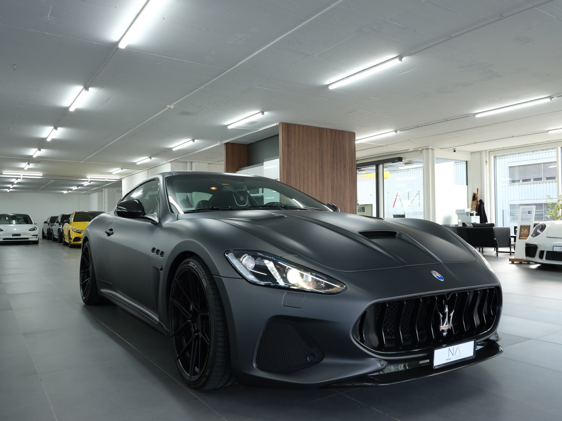 MASERATI GranTurismo MC Automatica *1. Hand* *Sportabgassanlage*-showroom-element-1