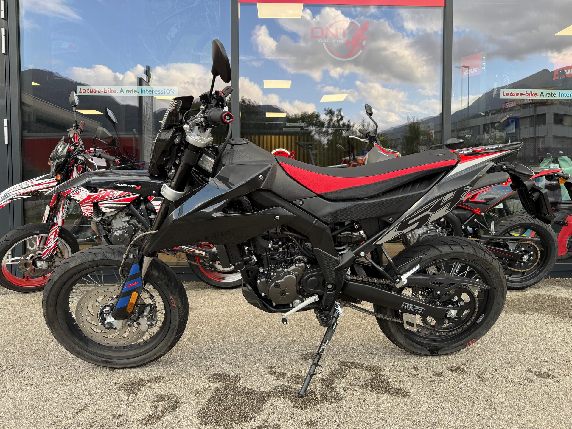 APRILIA SX 125-image-1