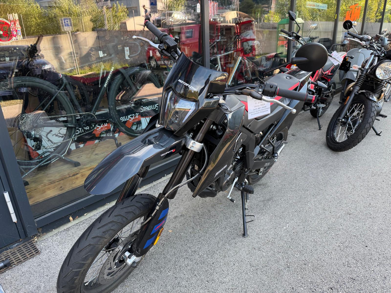 APRILIA SX 125-image-2