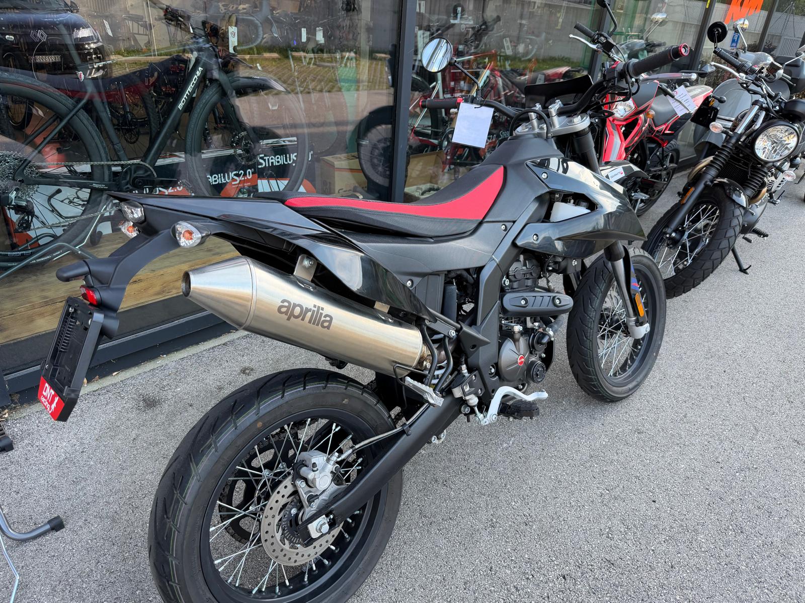 APRILIA SX 125-image-3