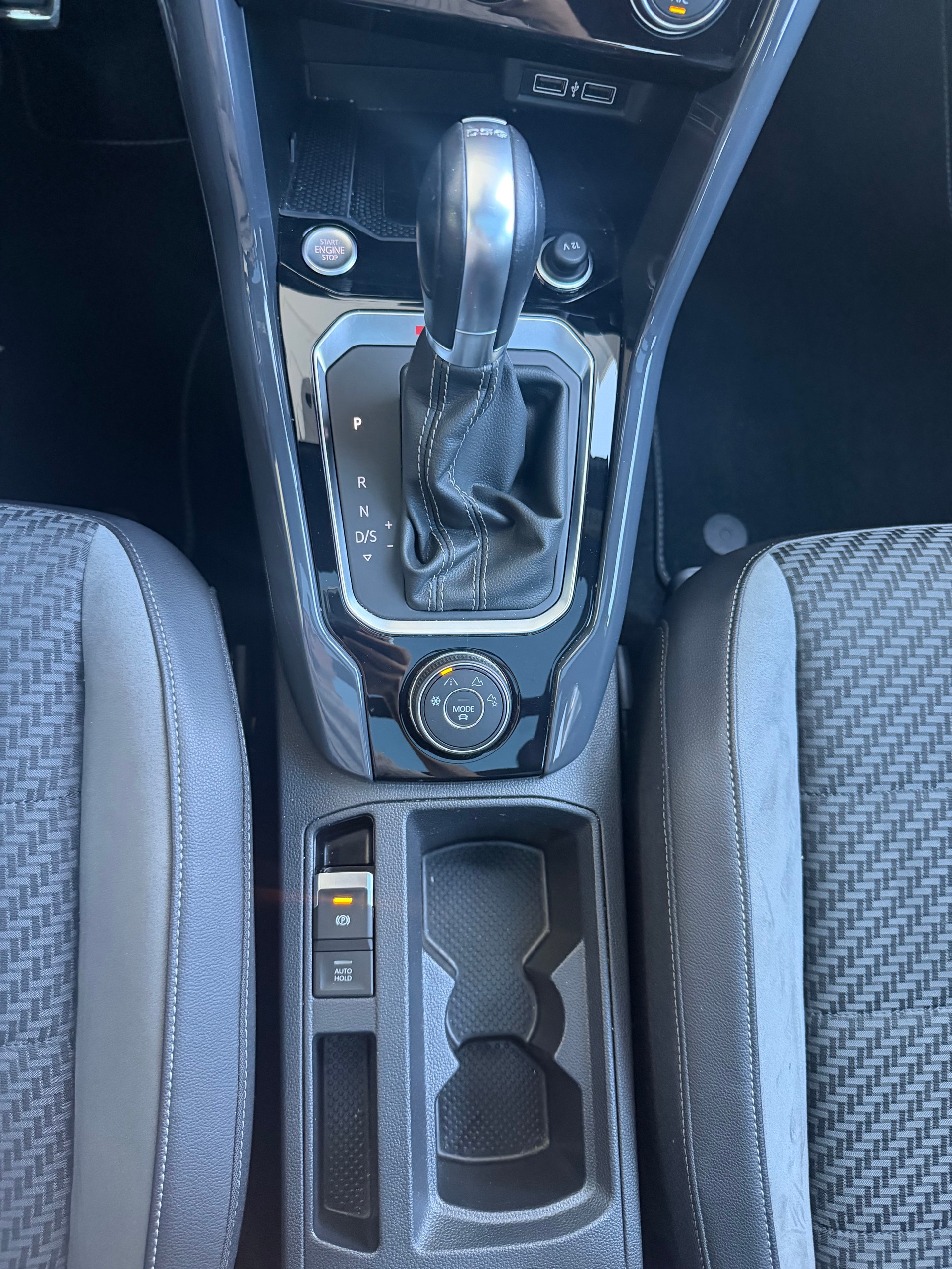 VW T-Roc 2.0 TSI Sport DSG 4Motion-image-12