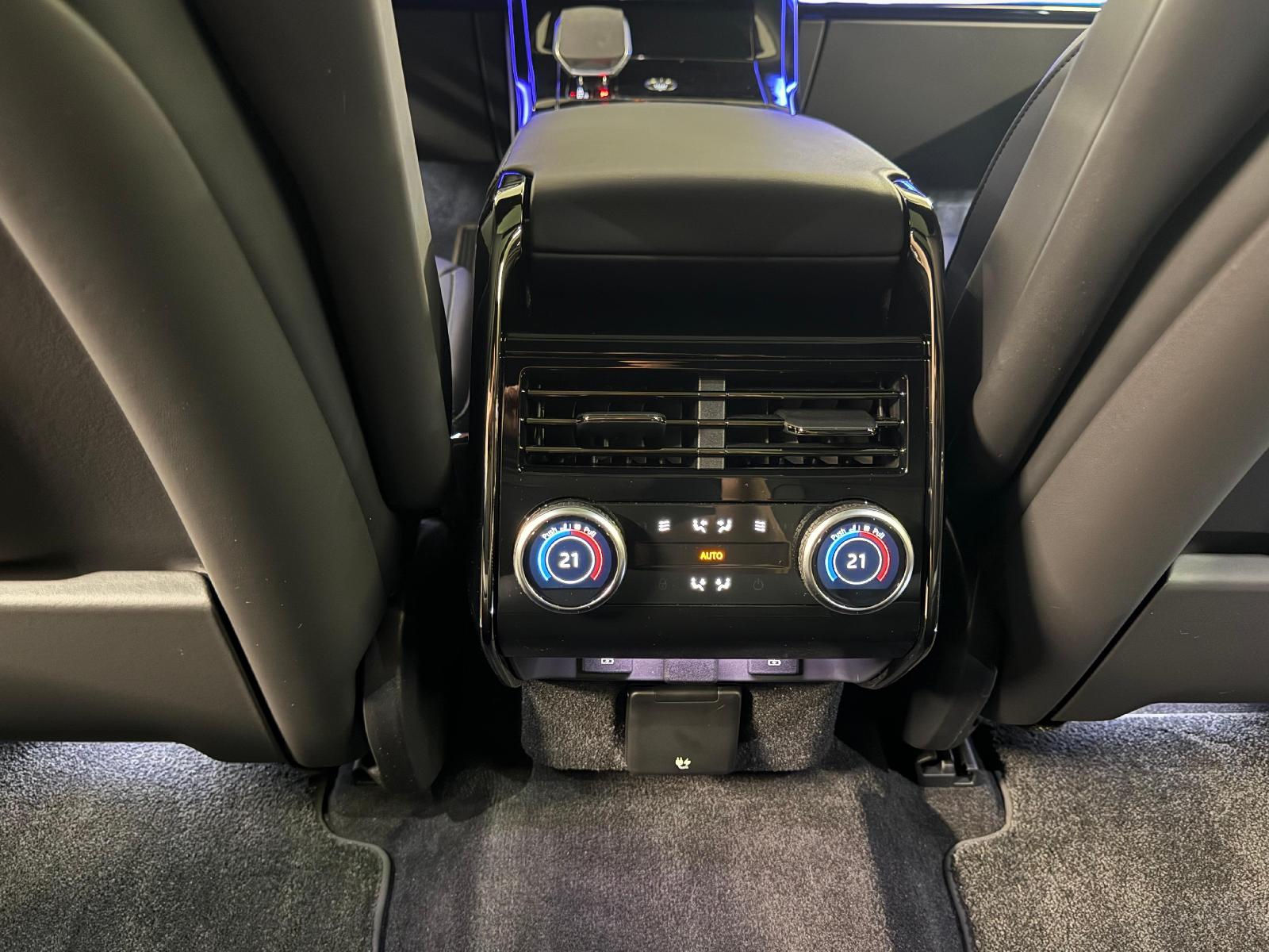 LAND ROVER Range Rover Sport 3.0 I6 P460e HSE Dynamic-image-18