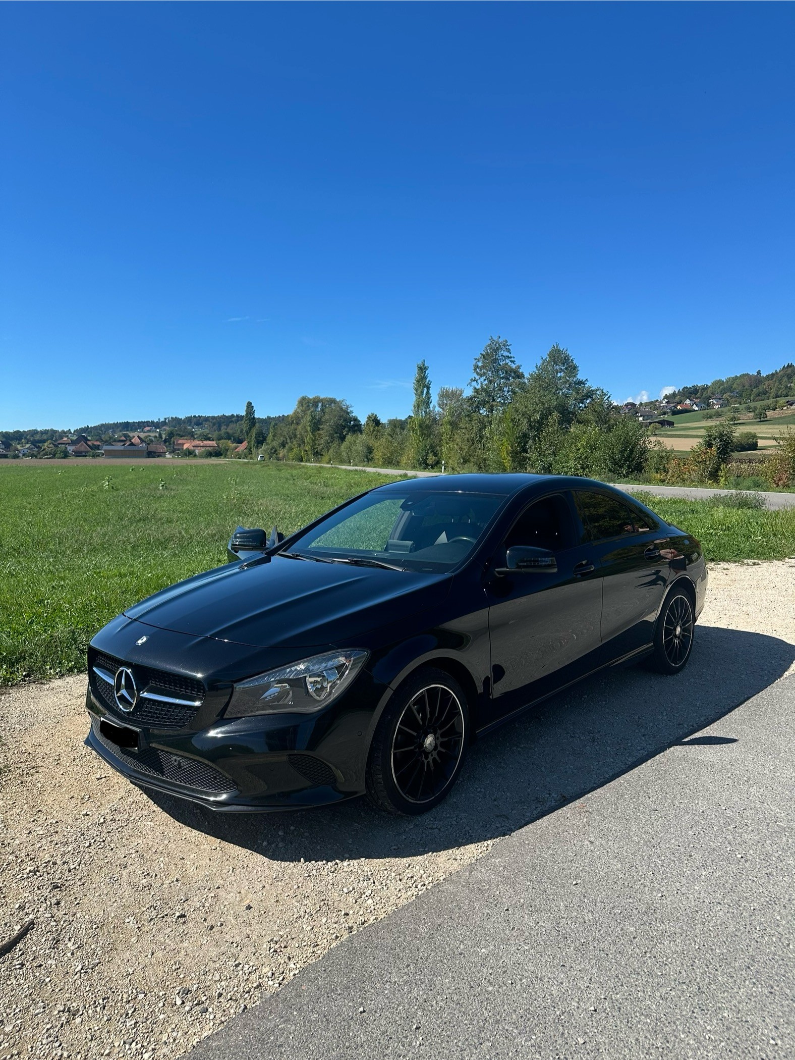 MERCEDES-BENZ CLA 200