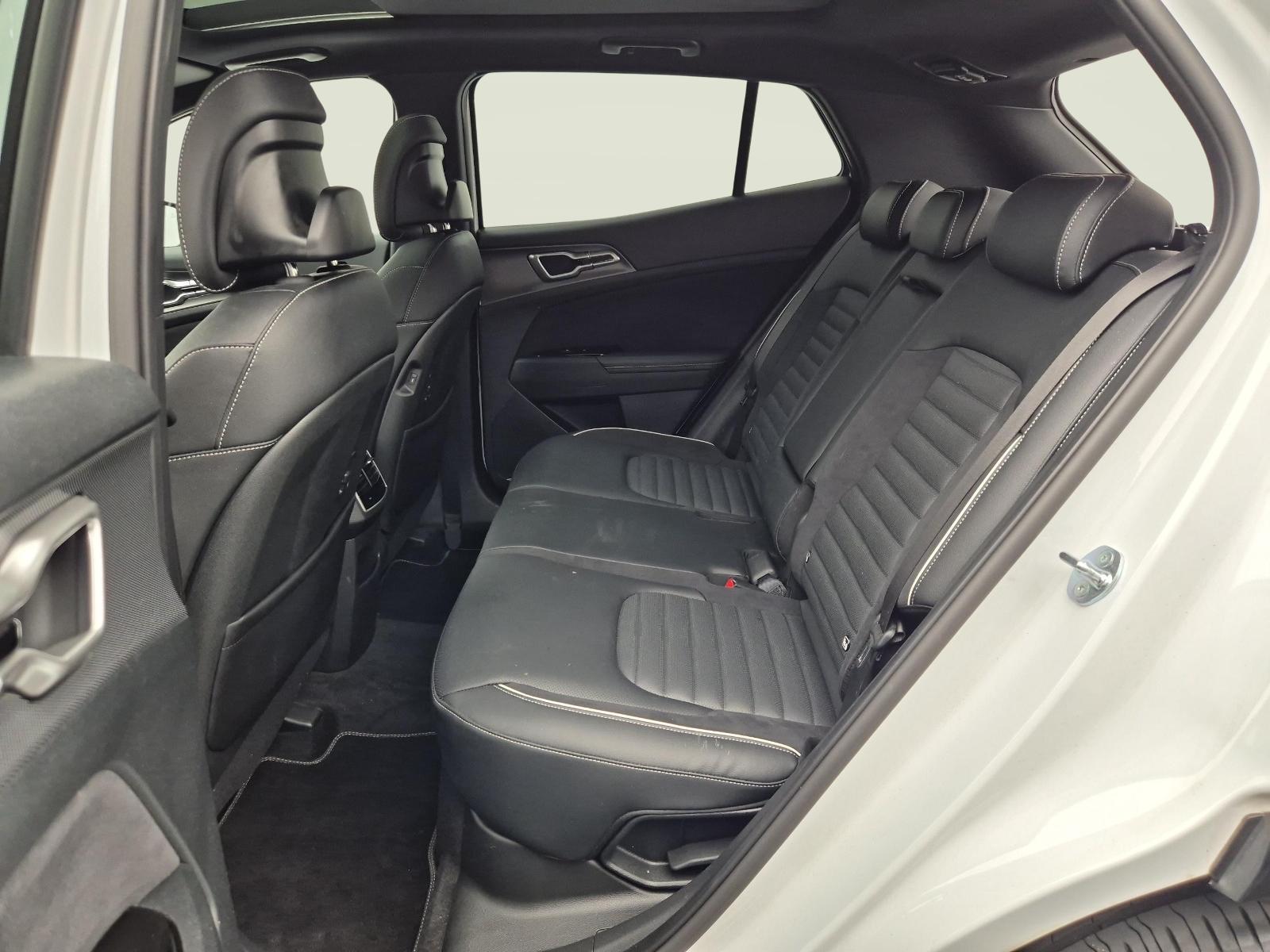 KIA Sportage 1.6 T-GDi Hybrid GT-Line-showroom-element-3