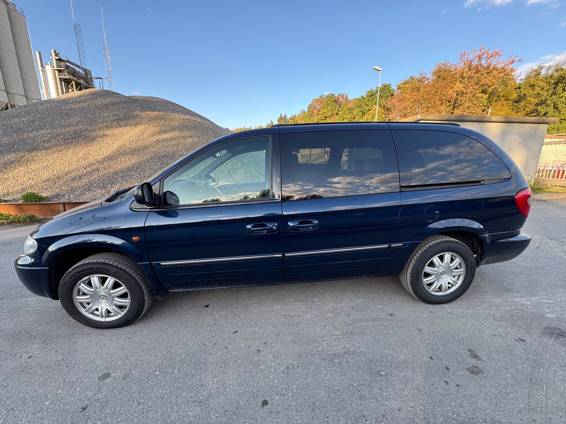 CHRYSLER Grand Voyager 3.3 Limited Automatic Mit MFK 7 Platz-image-4