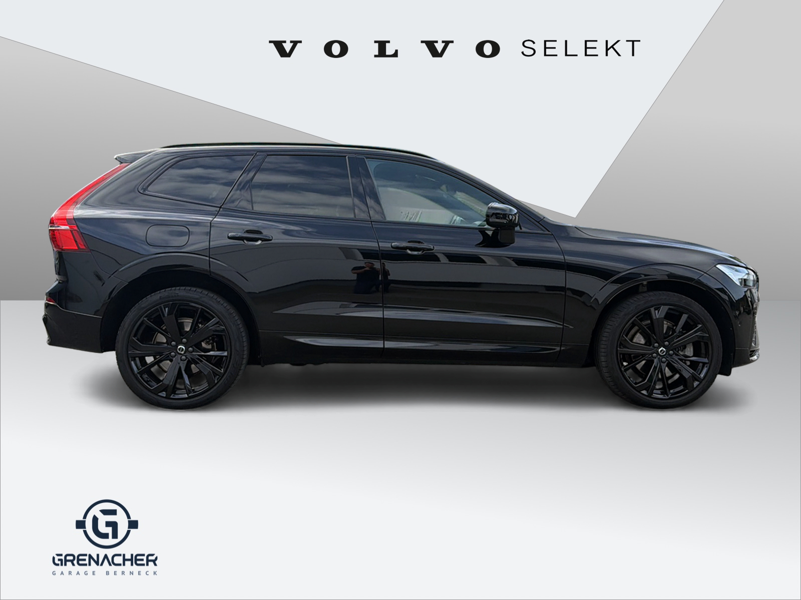 VOLVO XC60 2.0 T8 TE Xcentric Black Edition eAWD-showroom-element-2