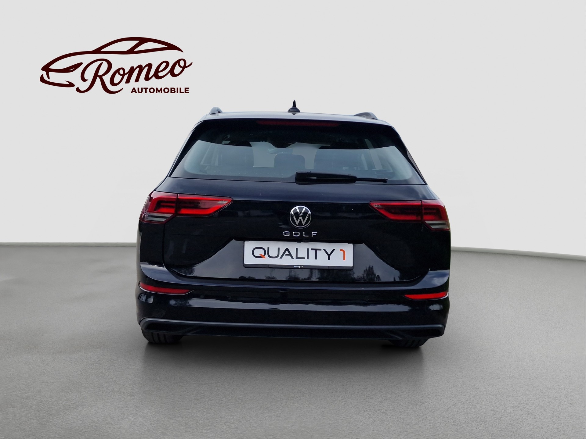 VW Golf Variant 2.0 TDI Life DSG ** Frisch ab MFK und Service ** CH Auto ** 1. Hand **-image-3