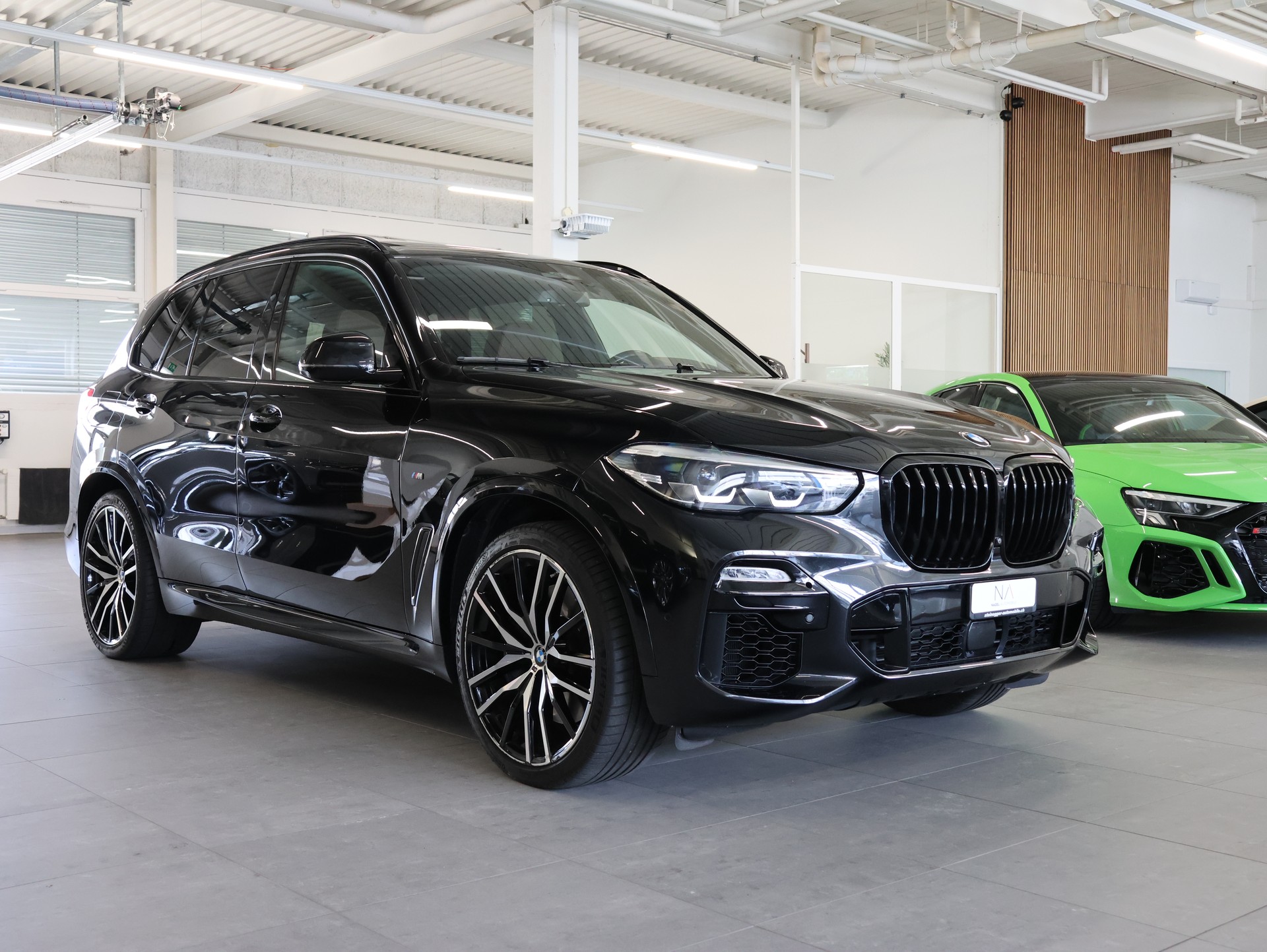 BMW X5 xDrive M50d Steptronic-showroom-element-1