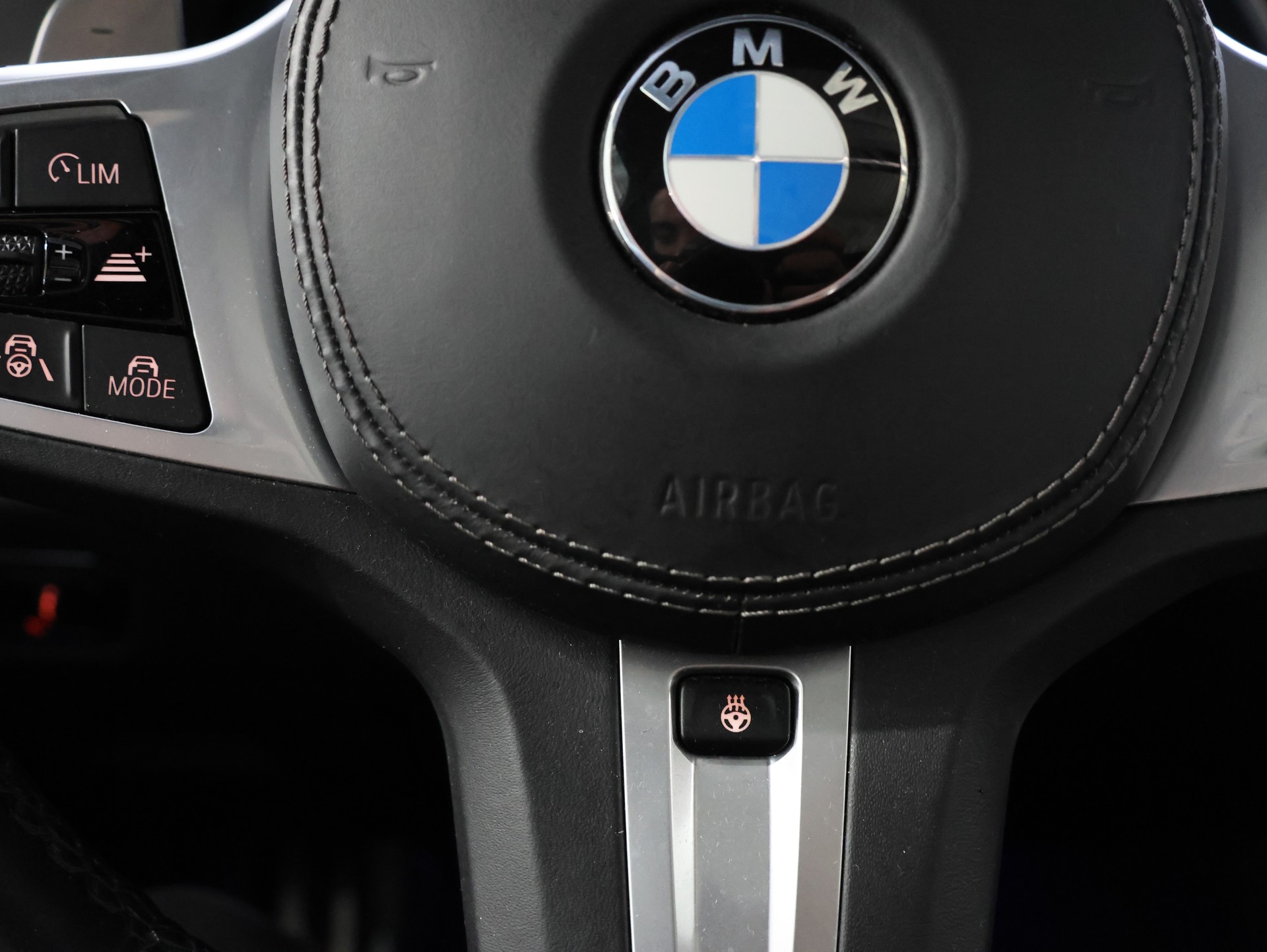 BMW X5 xDrive M50d Steptronic-image-17
