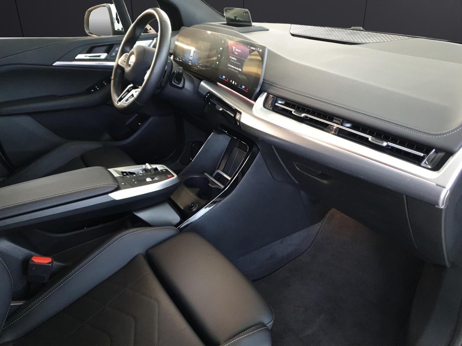 BMW 223d xDrive Active Tourer M Sport-image-14