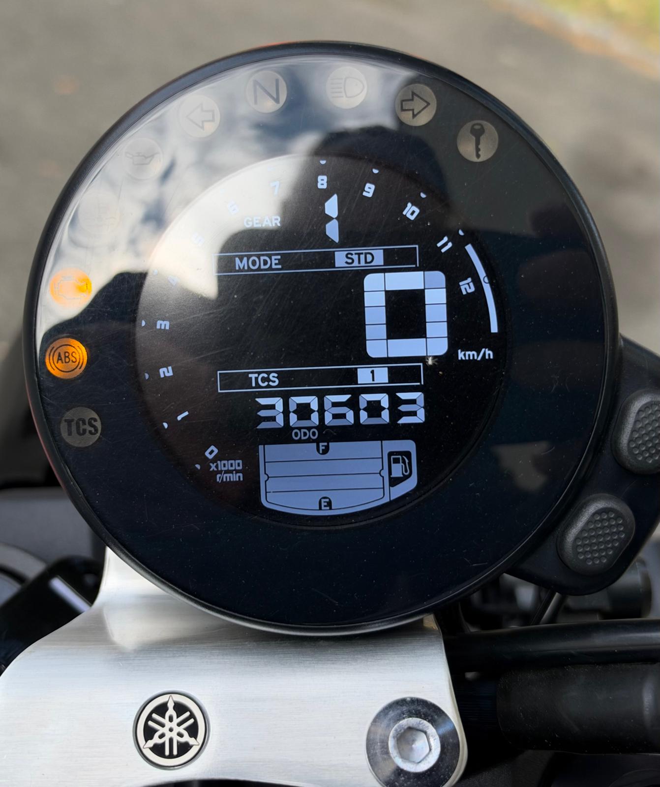 YAMAHA XSR 900 80 Black-image-9