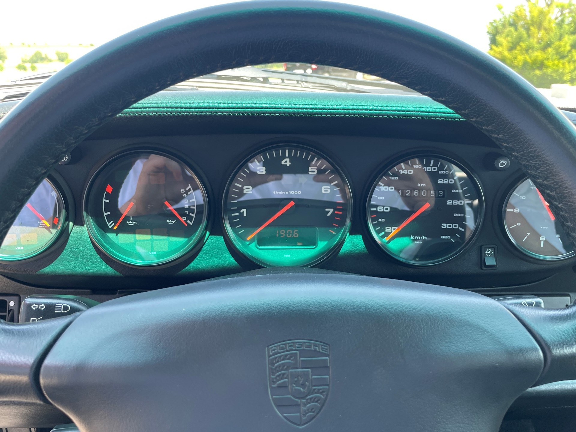 PORSCHE 993 Turbo-image-10