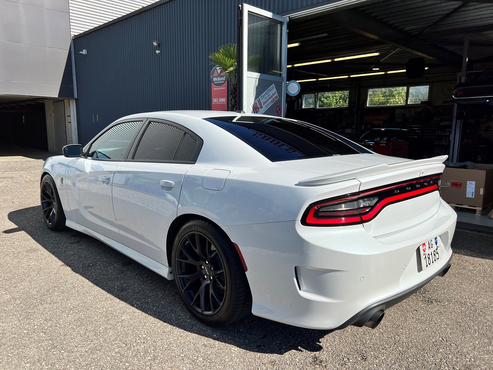 DODGE Charger 6.2 Hellcat Hemi-image-5