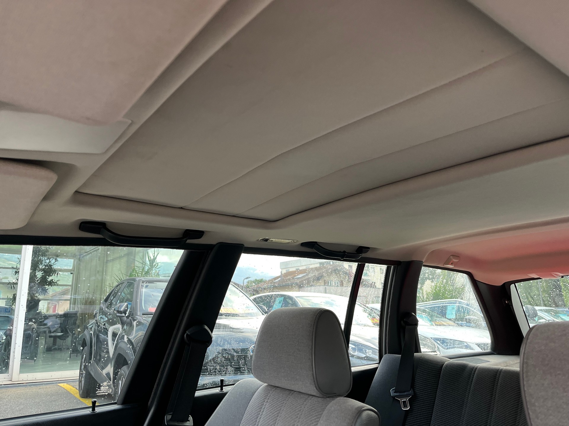 BMW 325iX A Touring AUTOMATIQUE-image-19