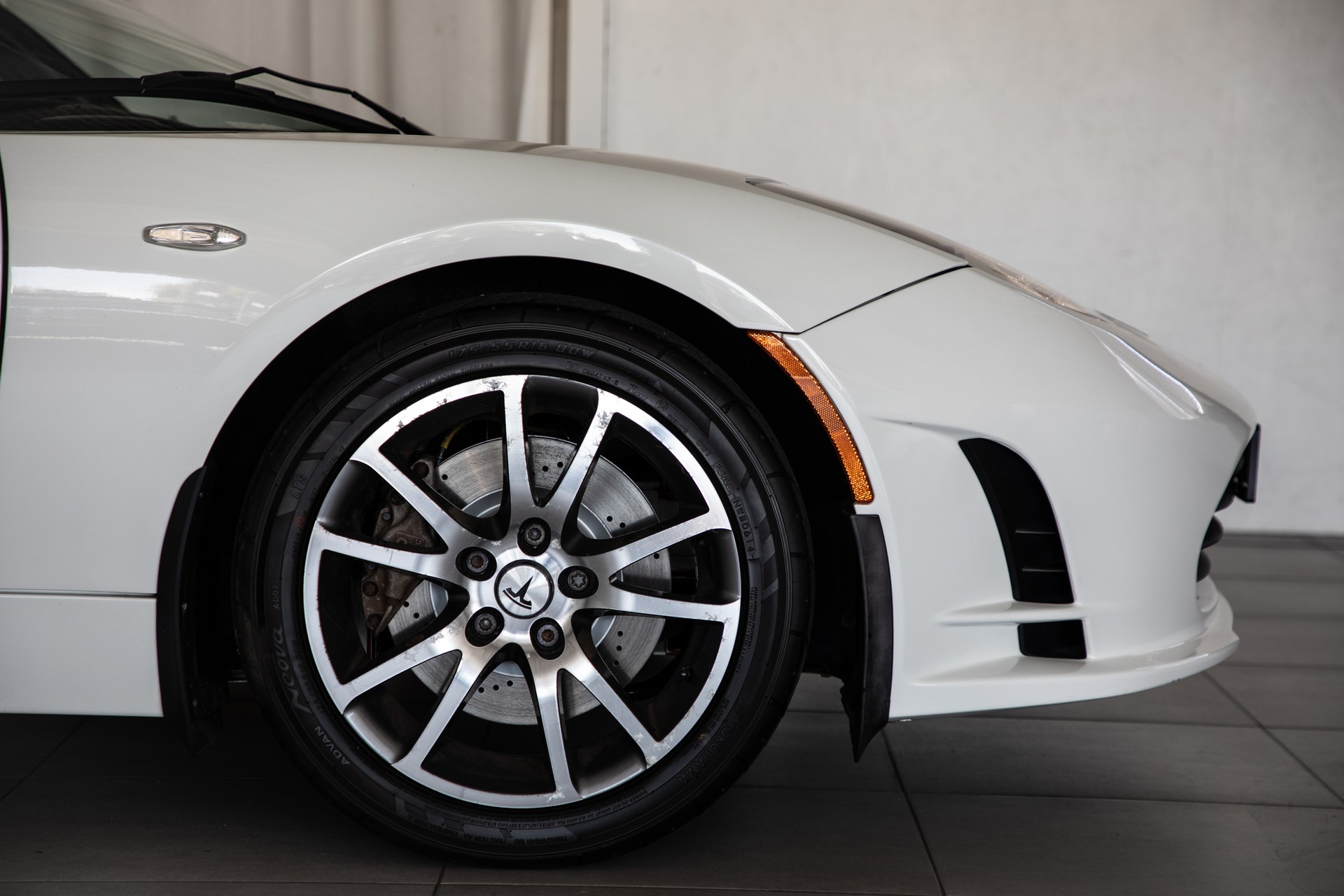 TESLA Roadster with all new battery-image-7