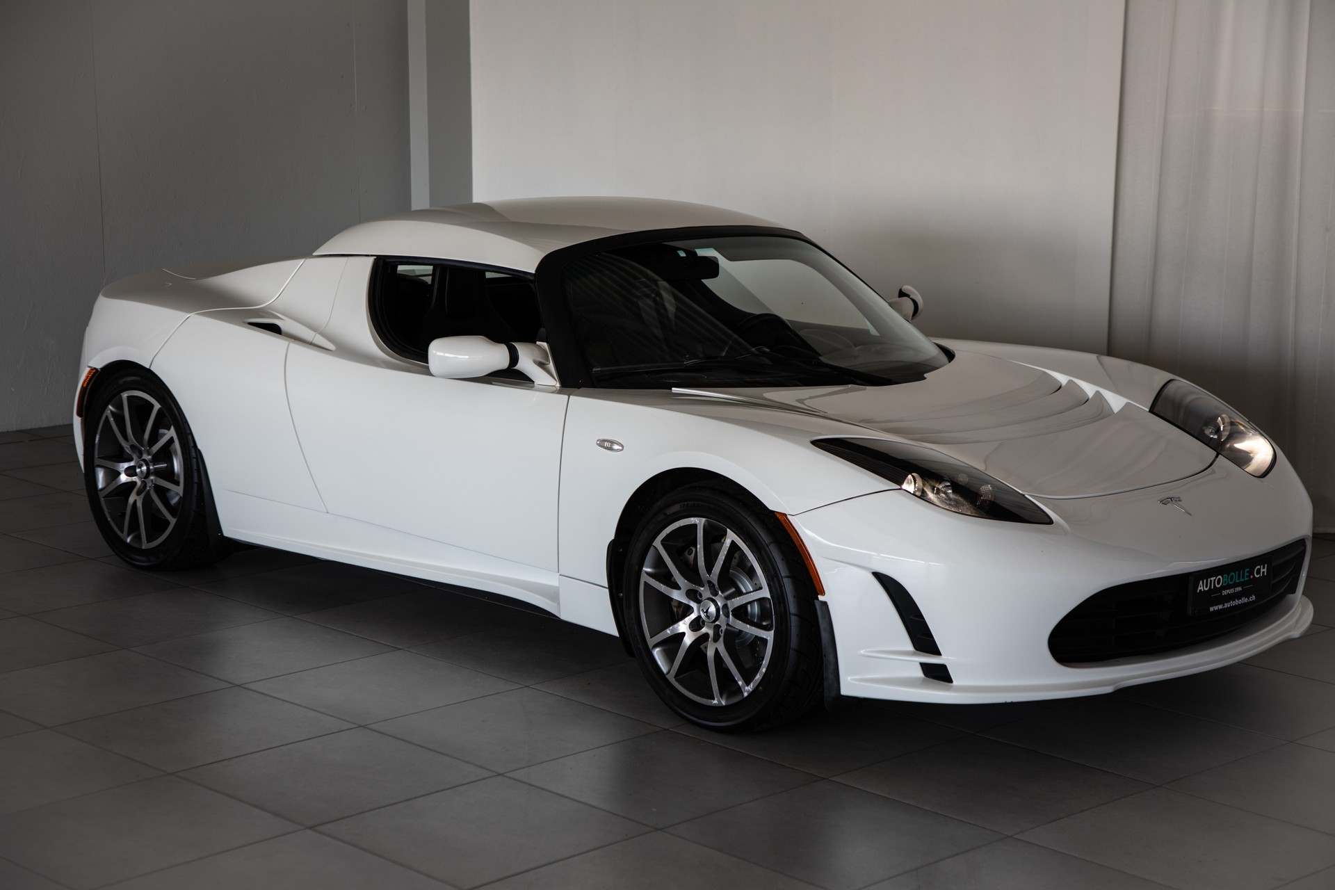 TESLA Roadster with all new battery-image-5