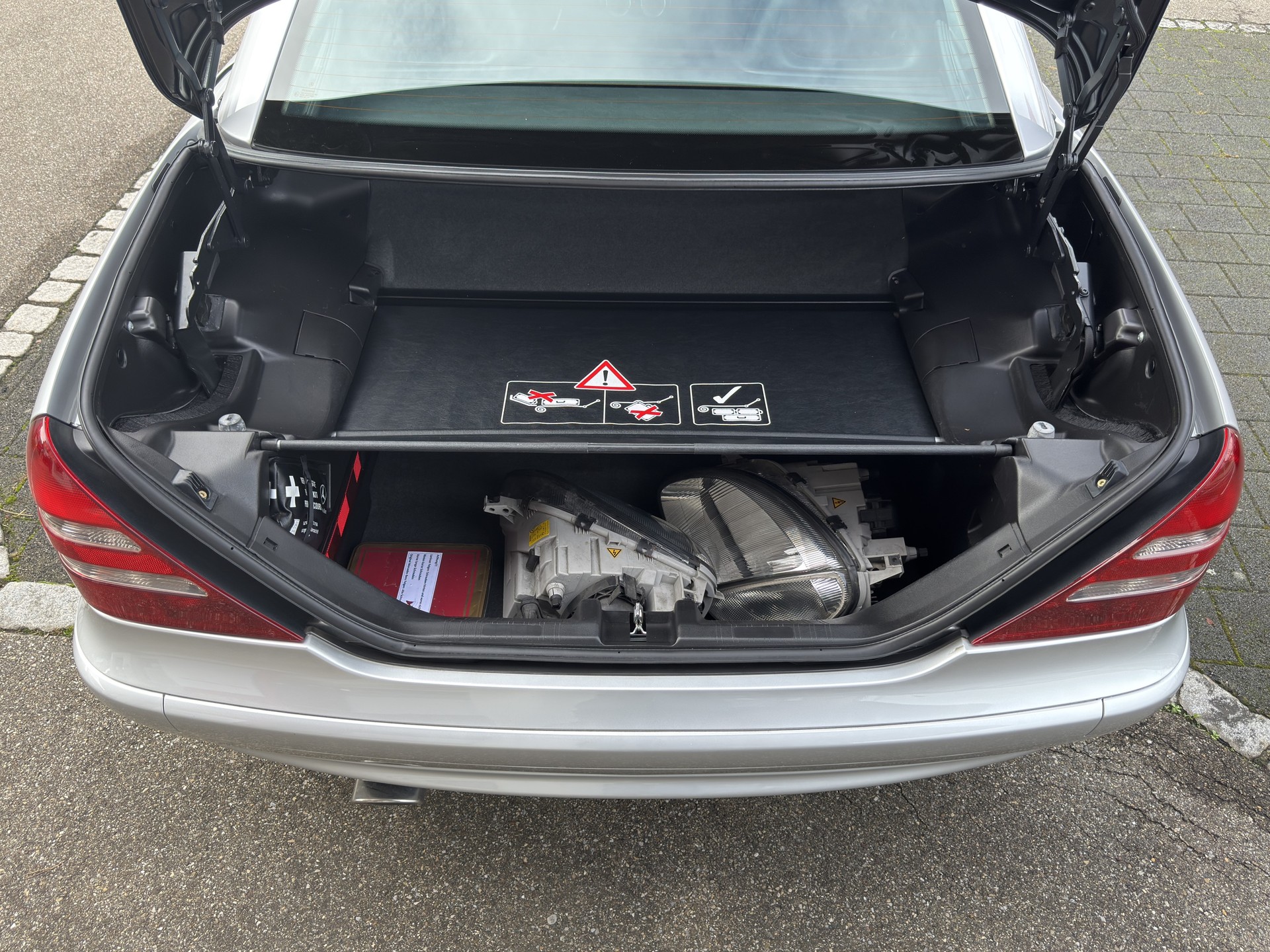 MERCEDES-BENZ SLK 230 Kompressor-image-12