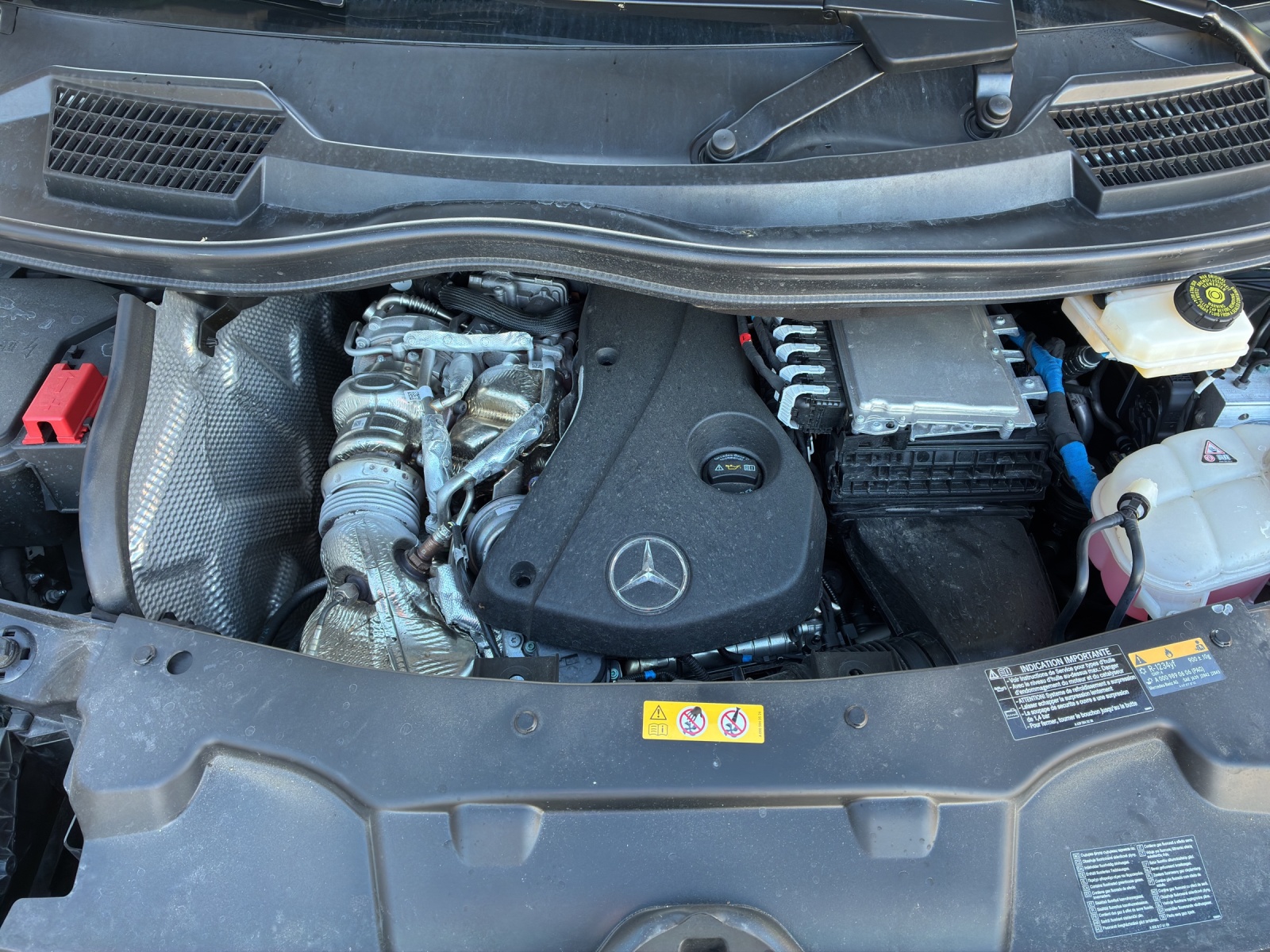 MERCEDES-BENZ V 300 d lang Exclusive 4Matic 9G-Tronic-image-11