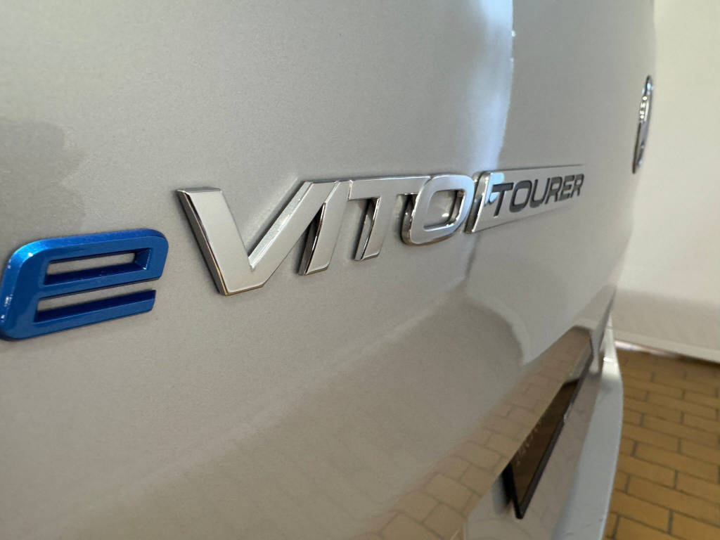 MERCEDES-BENZ eVito 129 Tourer Pro lang 90 Kwh-image-14