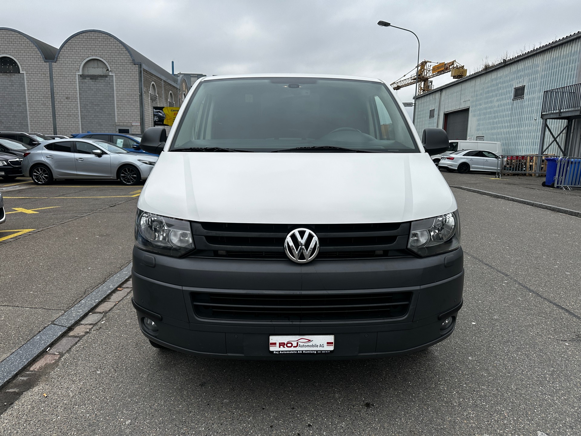 VW T5 2.0 TDI DSG-showroom-element-2