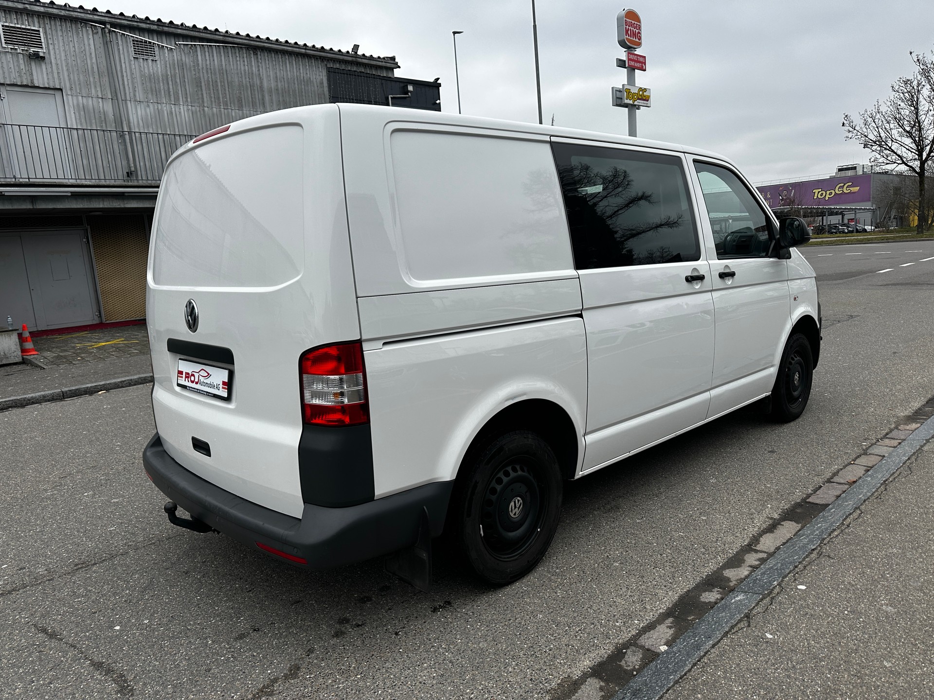 VW T5 2.0 TDI DSG-image-4