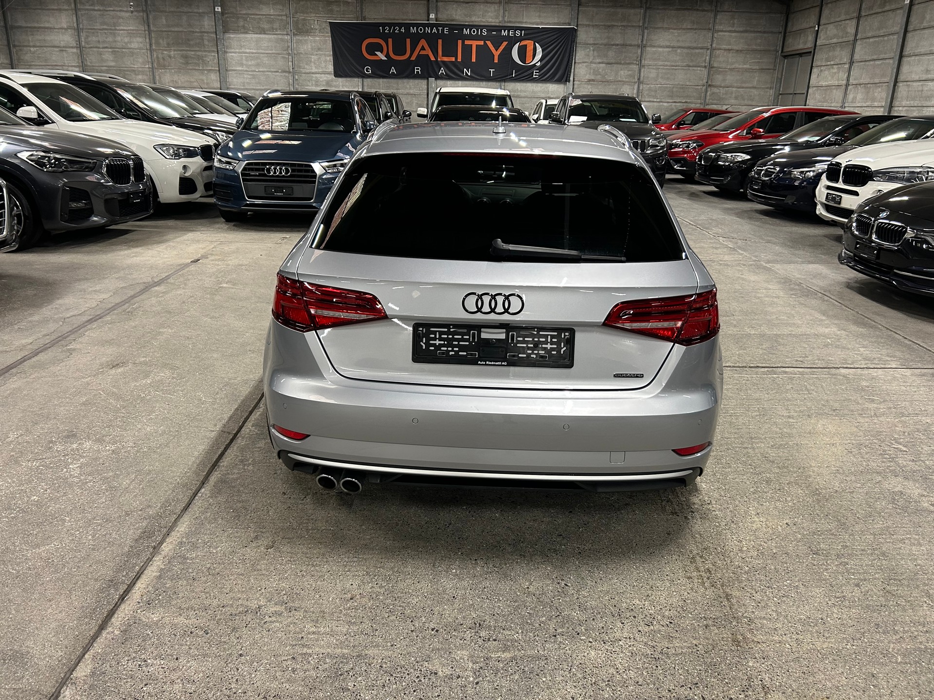 AUDI A3 Sportback 2.0 TDI S-LINE S-tronic quattro-image-6