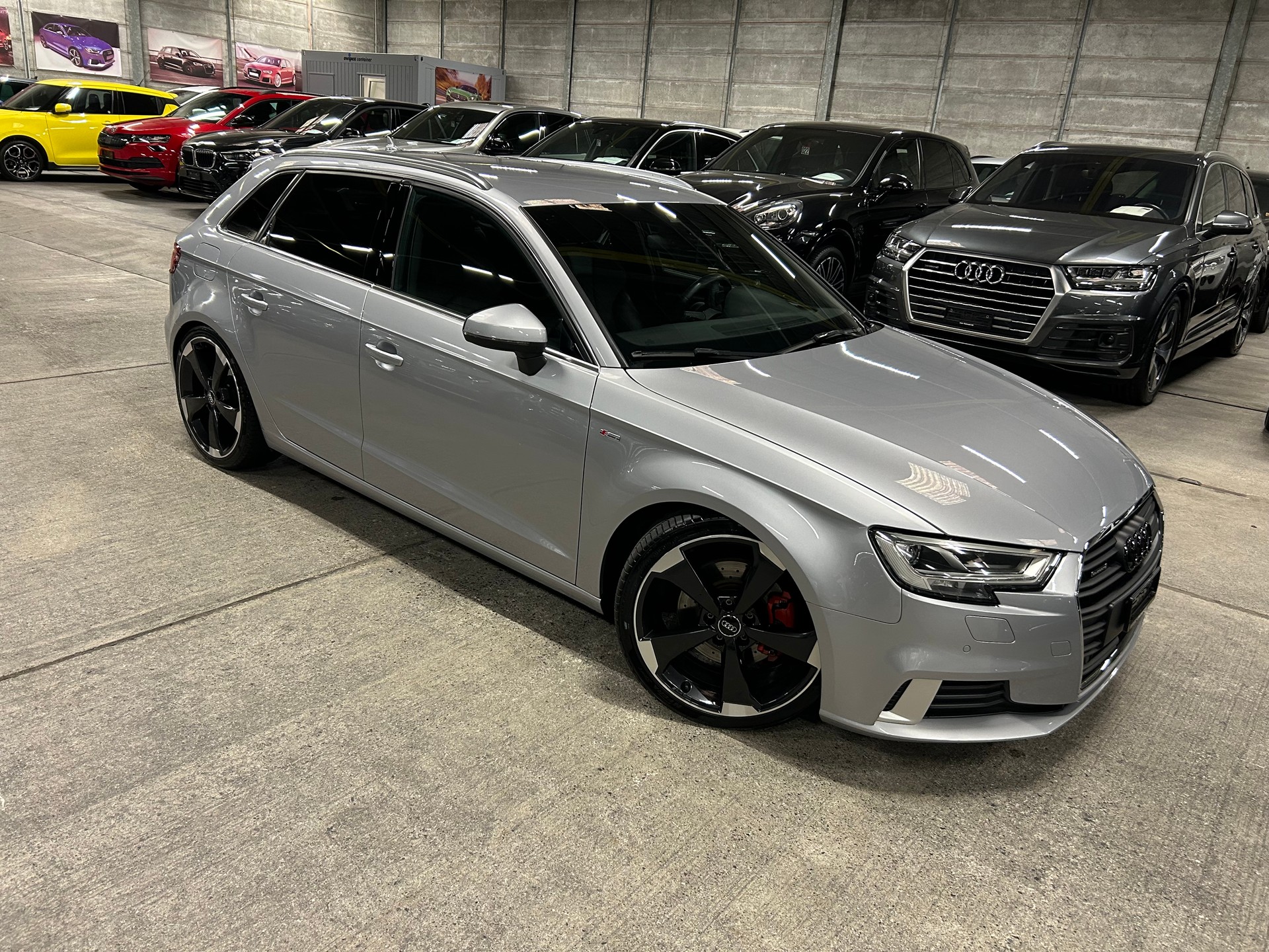 AUDI A3 Sportback 2.0 TDI S-LINE S-tronic quattro